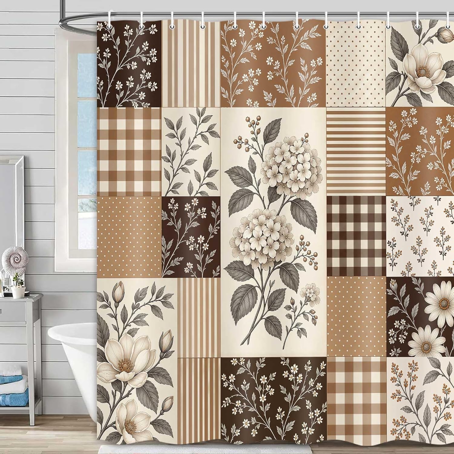 Cabin Shower Curtain, Vintage Rustic Cabin Lodge Bathroom Curtain Patchwork Nature Forest Wildlife Hunting Bear Moose Mallard Duck Farmhouse Polyester Water‑repellent Fabric with 12 Hooks,69'X70''