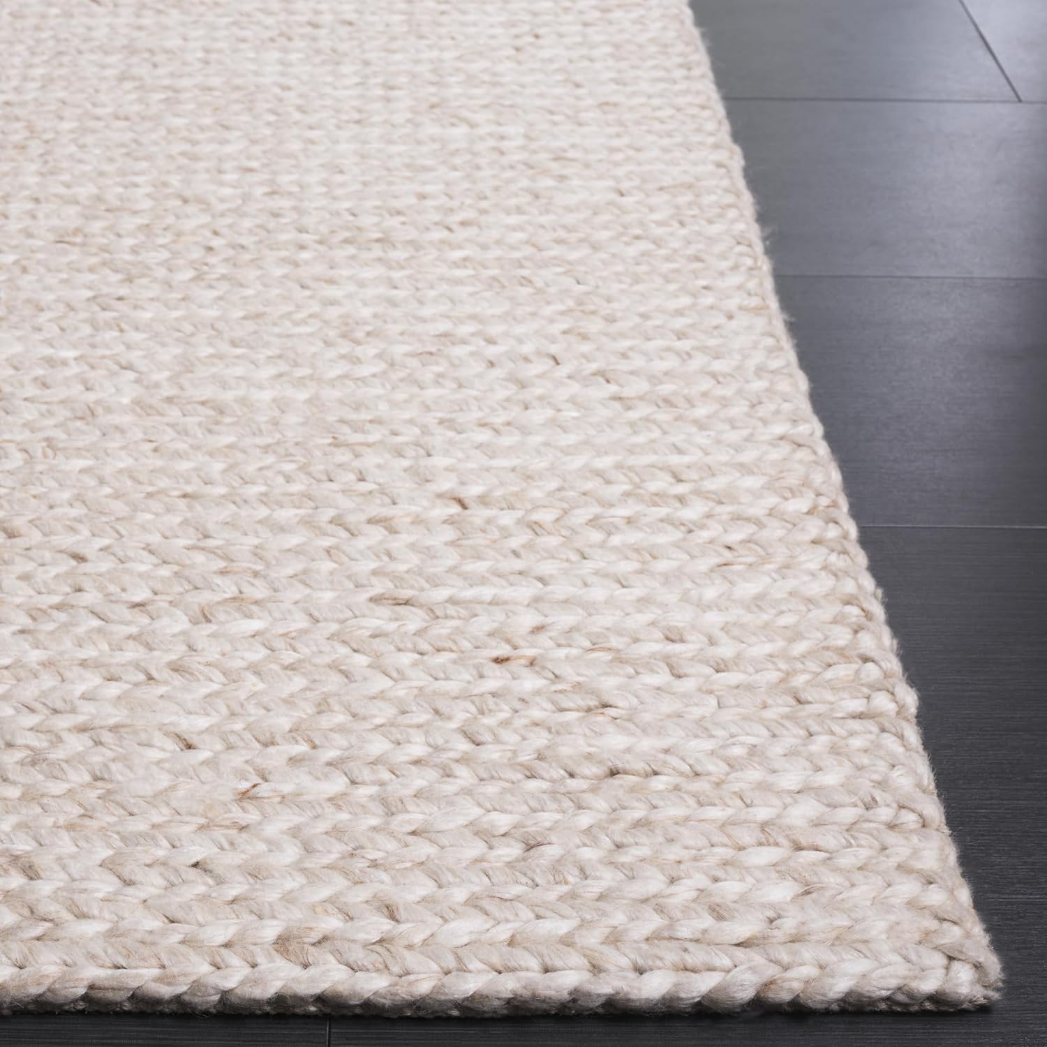 SAFAVIEH Natura Collection Runner - 2'3" x 8', Light Beige, Handmade Wool & Viscose, Ideal for The Living Room, Dining, Bedroom (NAT254A)