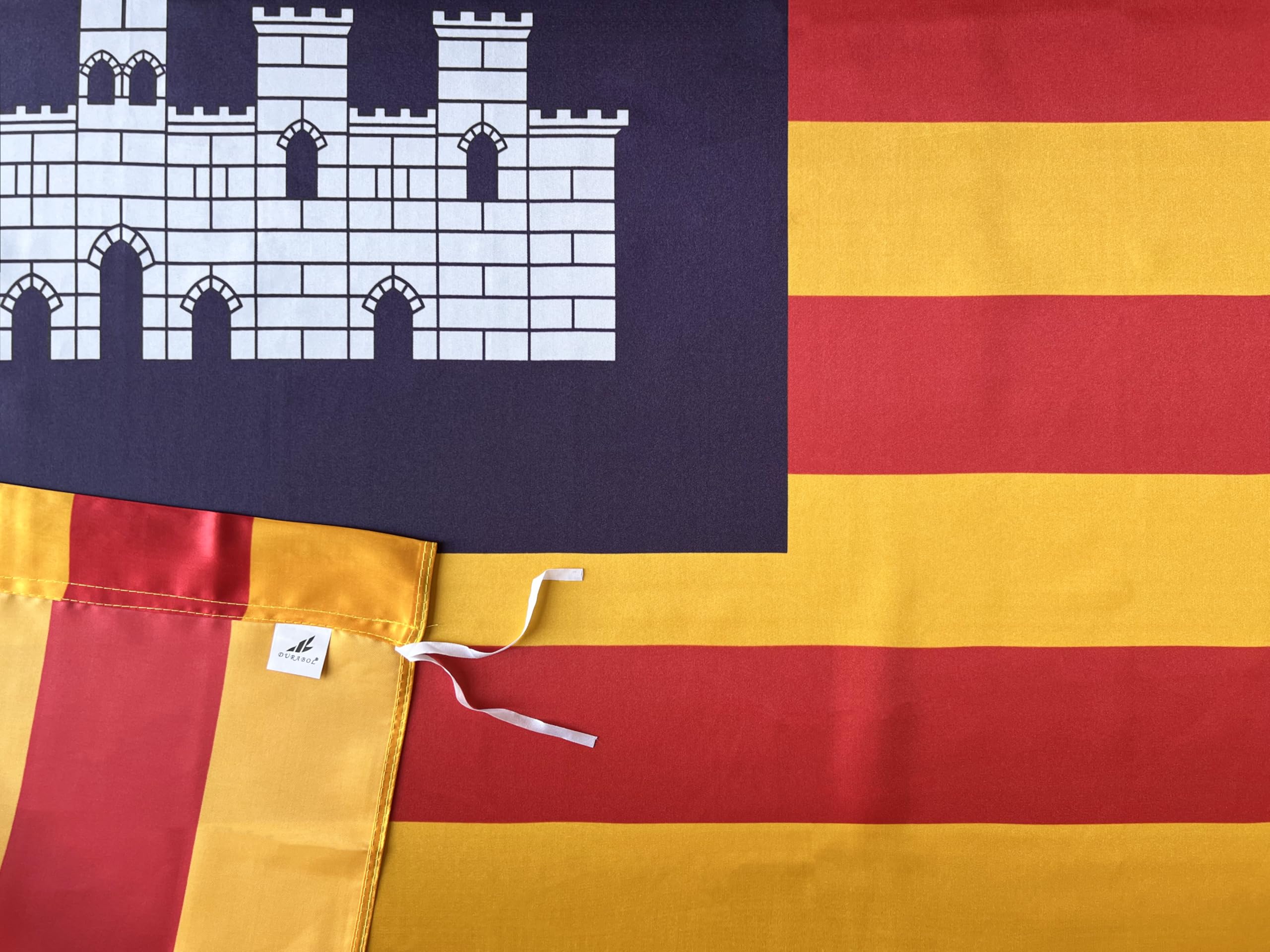 Flagge Der Balearen – 150 X 90 Cm, Polyester, Wetterfest, Mit Ösen Zum Aufhängen