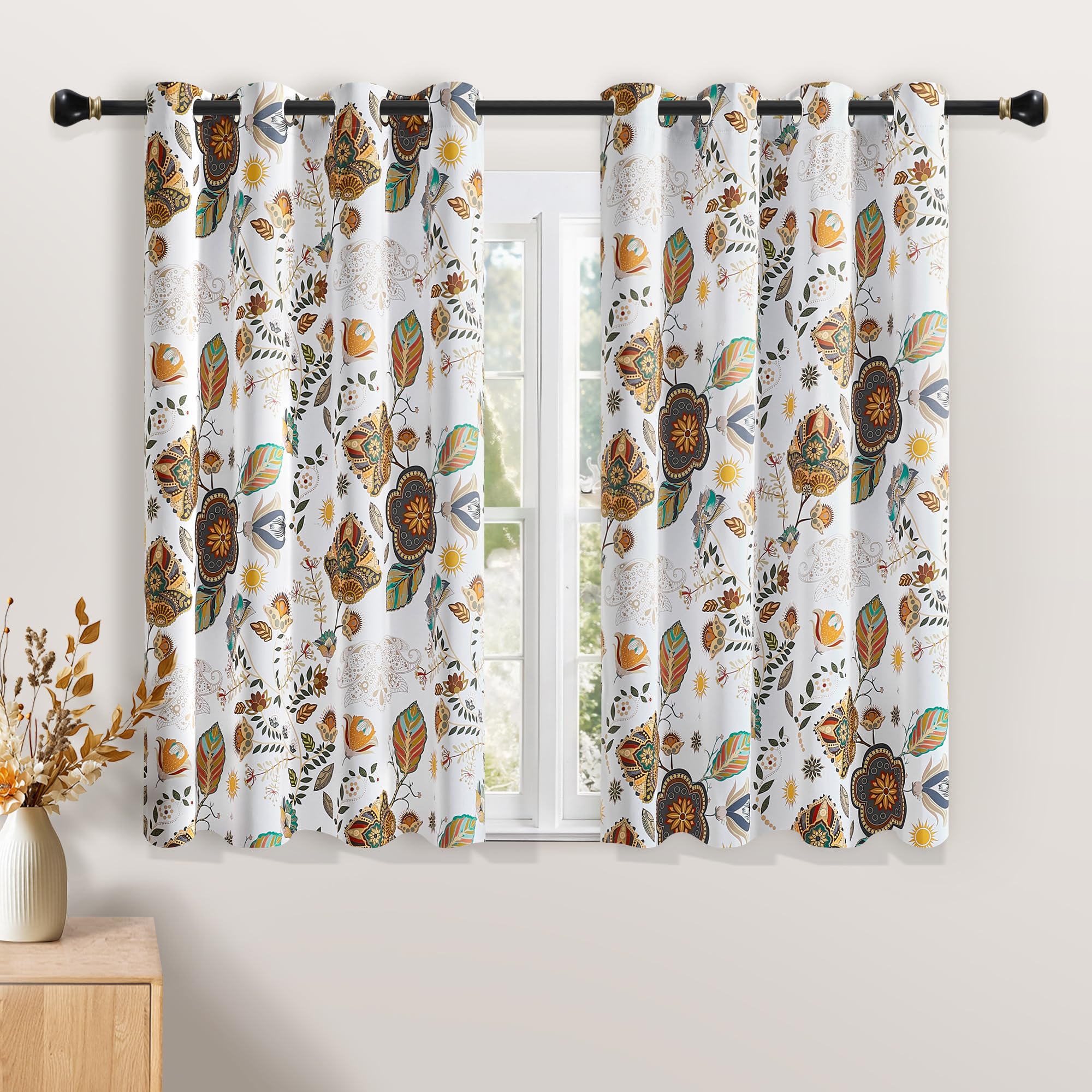 XiDi White Floarl Blackout Curtains for Bedroom 54 Inch Drop Plant Printed Boho Modern Farmhouse Vintage Eyelet Thermal Insulated Curtain Window Drapes Decor 2 Panel Sets White52/63