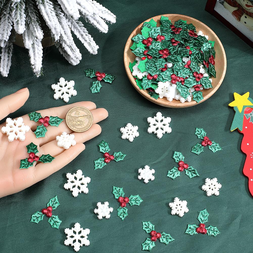 SUNNYCLUE Schneeflocken-Charms, Stechpalmen-Verzierung, Großpackung mit Schneeflocken, Weiß, Winter, Weihnachten, Blätter, Beeren, Glitzer, Mini-Dekor, Stoff, Cabochon für Scrapbooking, Ornamente