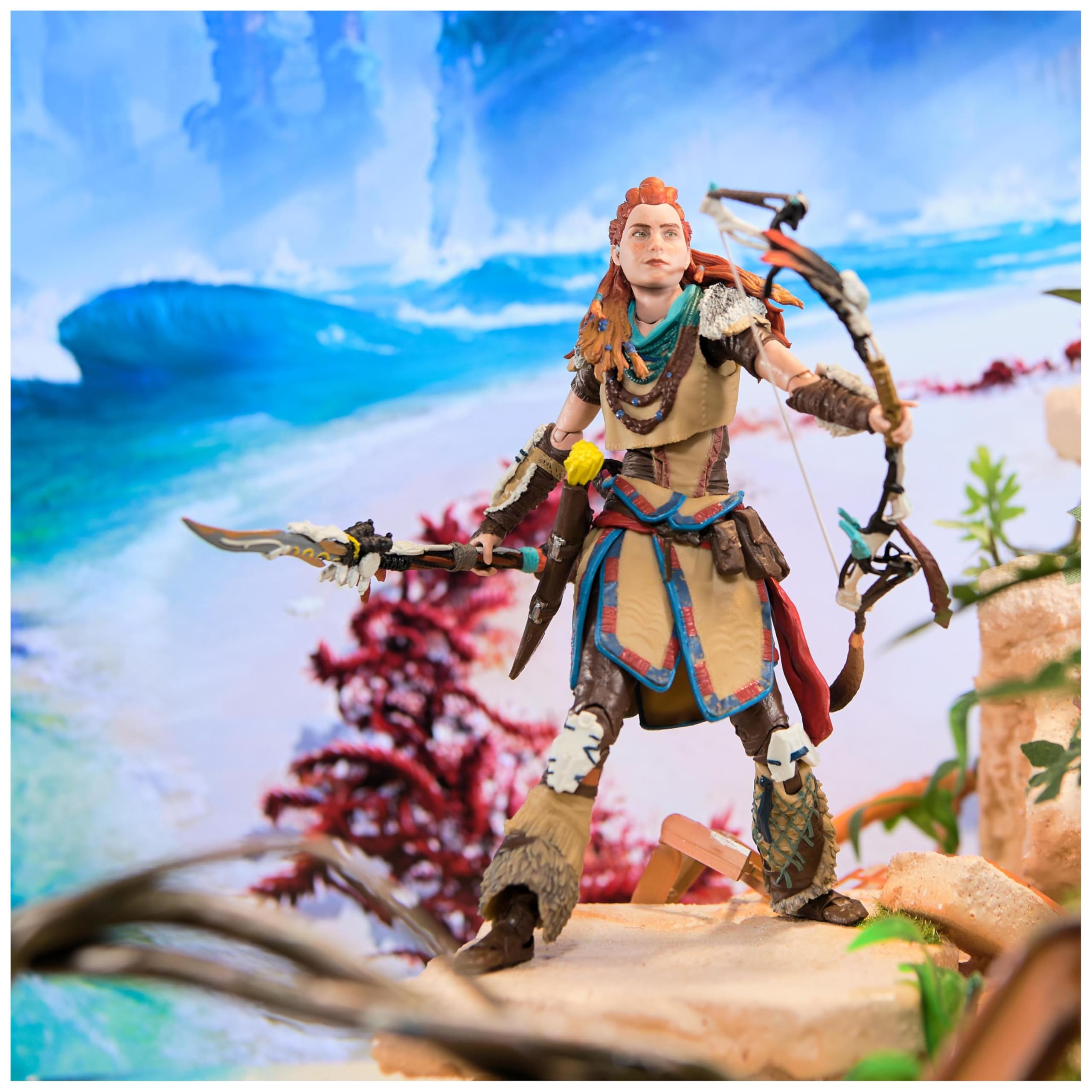 Playstation Horizon Forbidden West, Figura de acción de Lujo de Aloy de 15 cm con 15 Accesorios, The Shapes Collection, para Fans y coleccionistas de la PS5 a Partir de 17 años