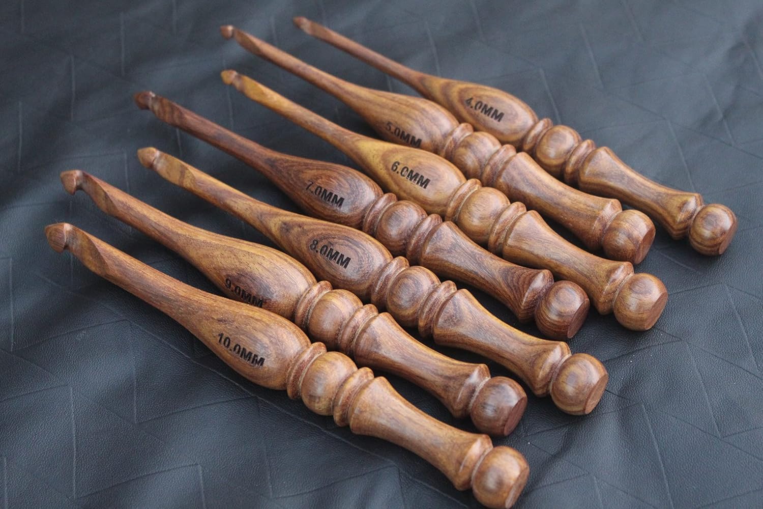 Handcrafted Wooden Crochet Hooks - Rosewood Handle Crochet Hooks Knit Craft Knitting Needle Weave Yarn/Best Gift - Ergonomic Soft Handle Crochet Hooks (Set of 13 pcs)