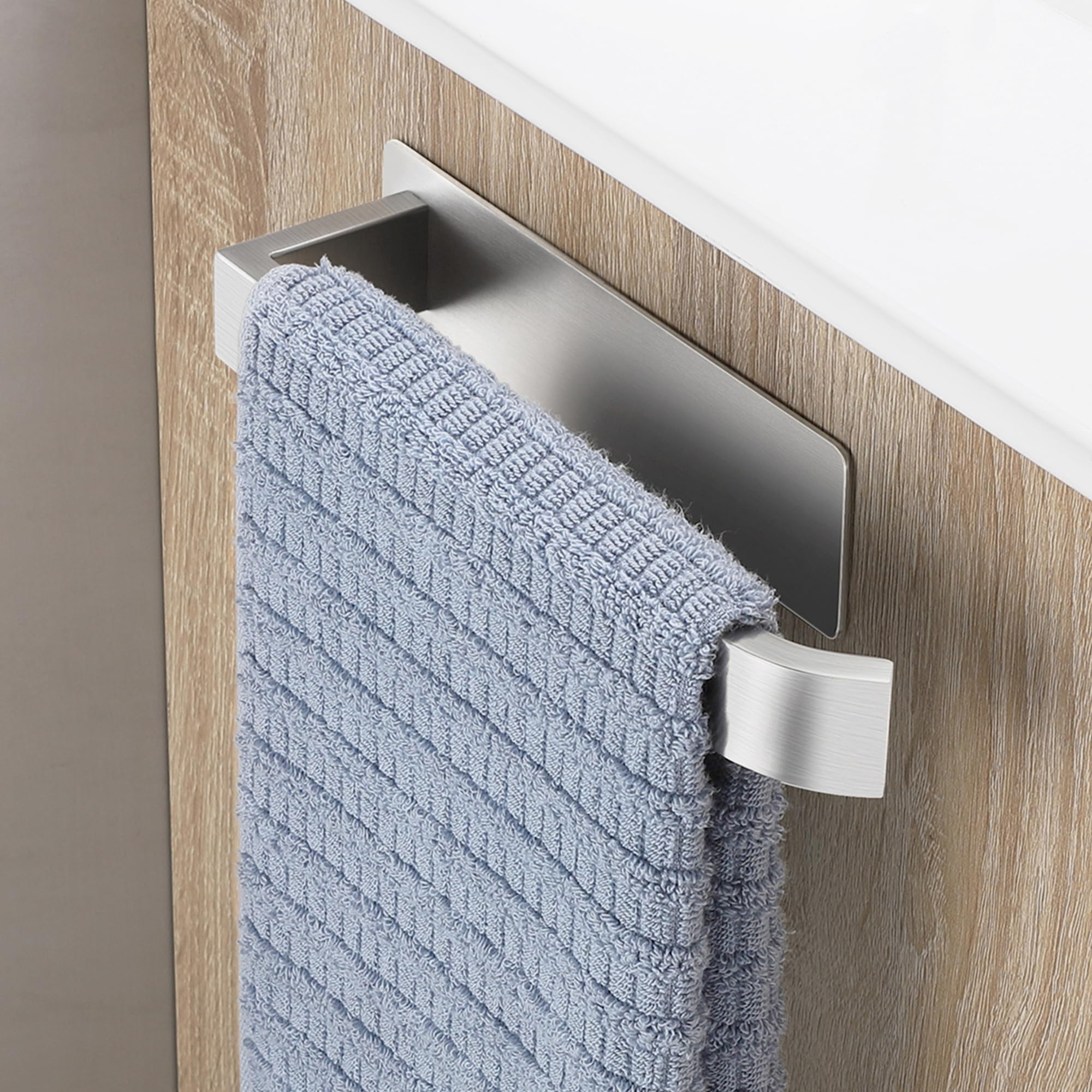 OETAMS Handtuchhalter Ohne Bohren, 304 Edelstahl Handtuchstange Selbstklebend, Einarmig Badetuchhalter, Hantuchhalterung Wand, Handtuchhalter zum Kleben für Bad and Küche, Gebürstet Silber, 22CM