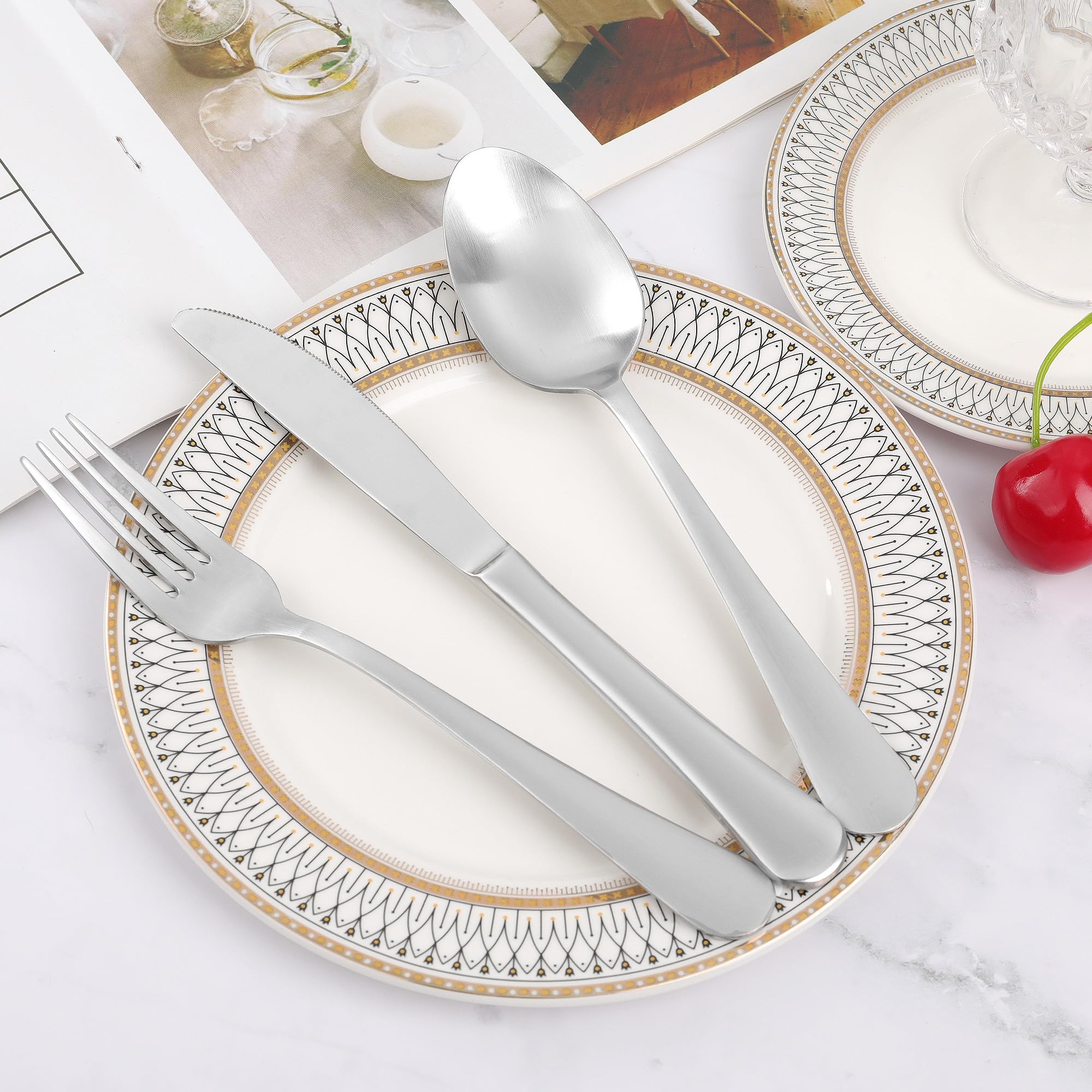 Besteckset 30-teilig für 6 Personen, Hochwertiges Besteck Set aus Edelstahl, Essbesteck Set mit Löffel, Gabel und Messer für Alltag und Gäste, Silber