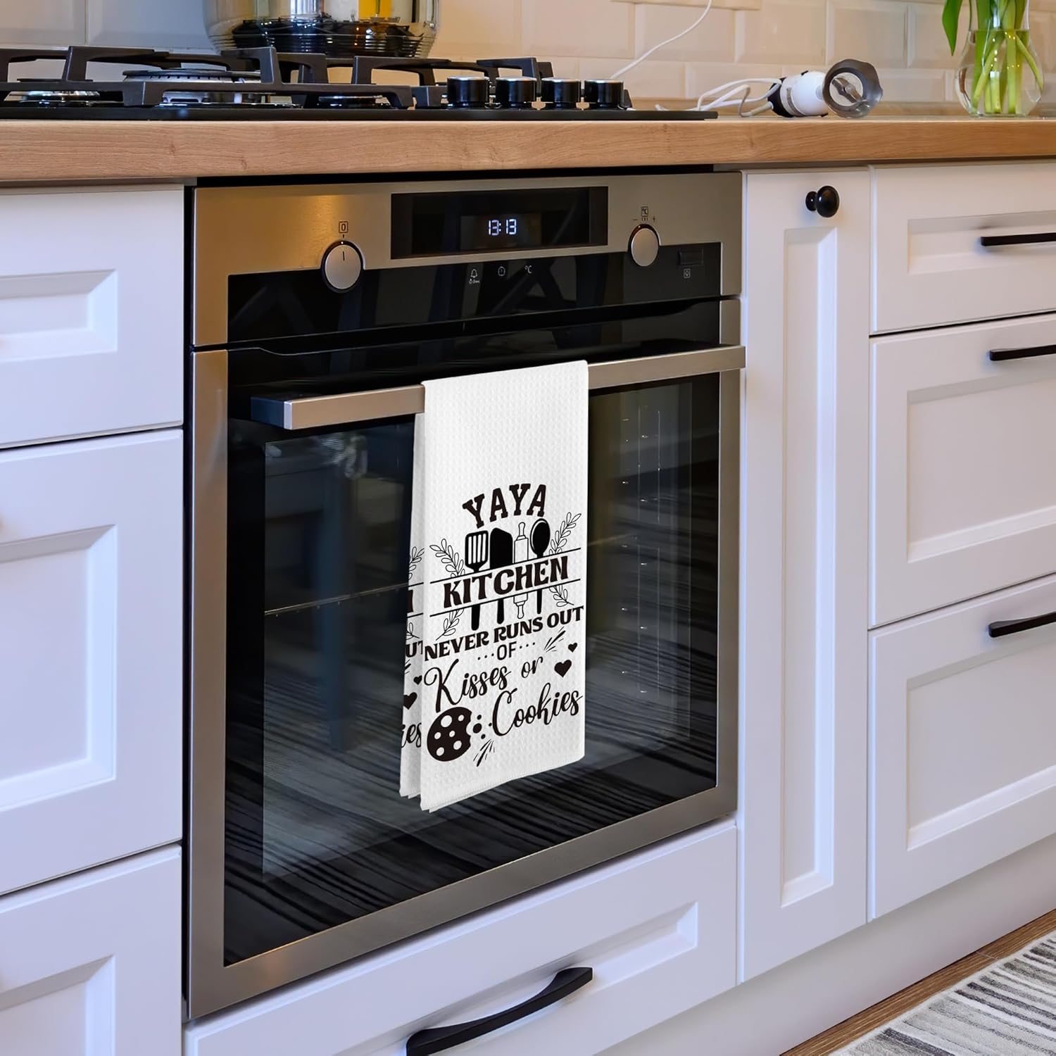 Yaya Gifts Kitchen Towels, Yaya Grandma Gifts for Mother's Day Birthday Dish Tea Towels, Best Grandma Gift from Grandkids Decorative Hand Towels for Kitchen, 16x24 Inches - Image 5