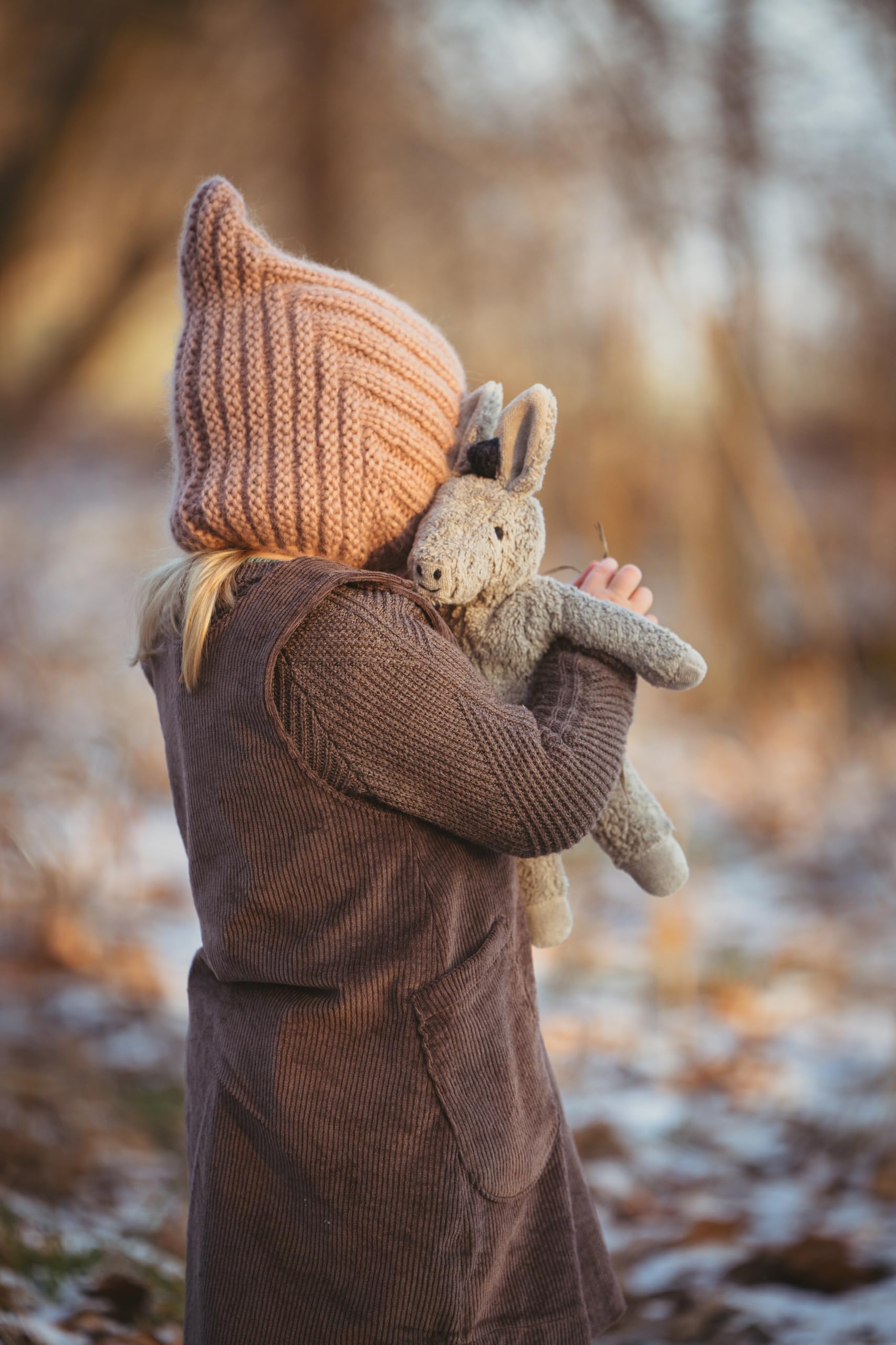 SENGER Tierpuppen Schlenker Esel, klein – Kuscheltier aus Bio-Baumwolle, handgefertigt, GOTS-Zertifiziert, weiches Stofftier für Babys und Kinder, grau