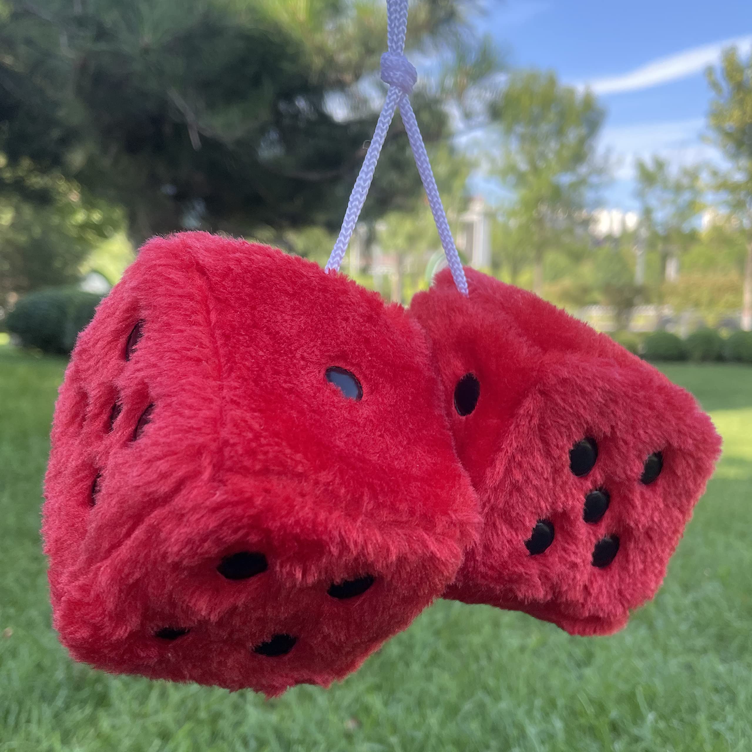 1Pair of Retro Square Mirror Hanging Couple Fuzzy Plush Dice with Dots for Car Interior Ornament Decoration (Red)