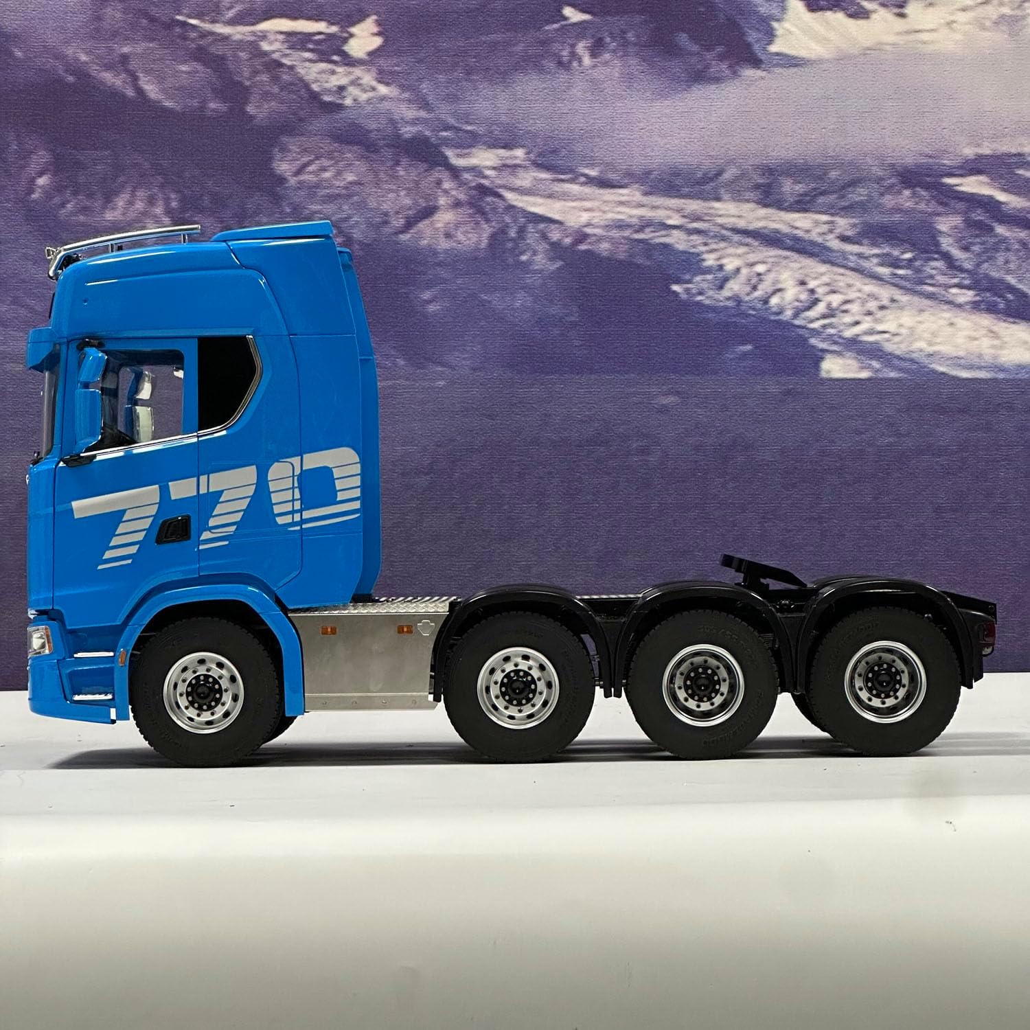 TOUCAN RC HOBBY 1/14 8x8 Remote Control Tractor Truck 2Speed Transmission RC Lorry Vehicle Metal Chassis Light Sound System No Differential Lock