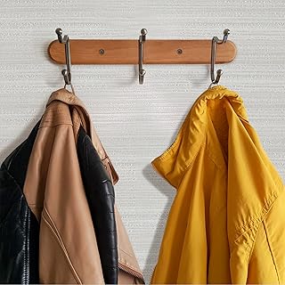 Tatkraft Charm – Perchero de Pared con 3 Ganchos Dobles de Acero Recubierto de Bronce – Totalmente Inoxidable – Madera Natural – Perchas para Ropa, Tela, Bolsos – 29x10x9.8 cm