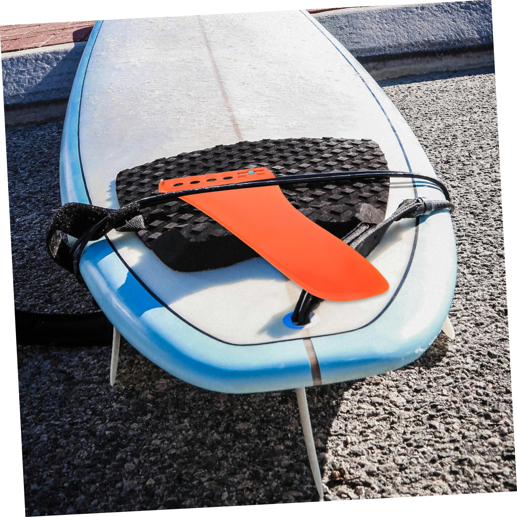 WOONEKY Ailette Amovible pour Planche de Surf et Paddle Board, Stabilisateur d'eau à Pagaie en Nylon et Fibre, Installation Facile, Séparateur d'eau pour Sport Nautique