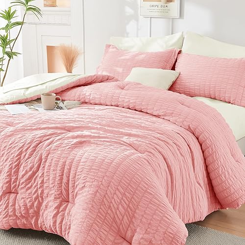 HYMOKEGE Pink/Ivory King Size Comforter Set Seersucker 7 Pieces, All Season Luxury Bed in a Bag for Bedroom, Bedding Set with Comforter, Sheets, Pillowcases & Shams