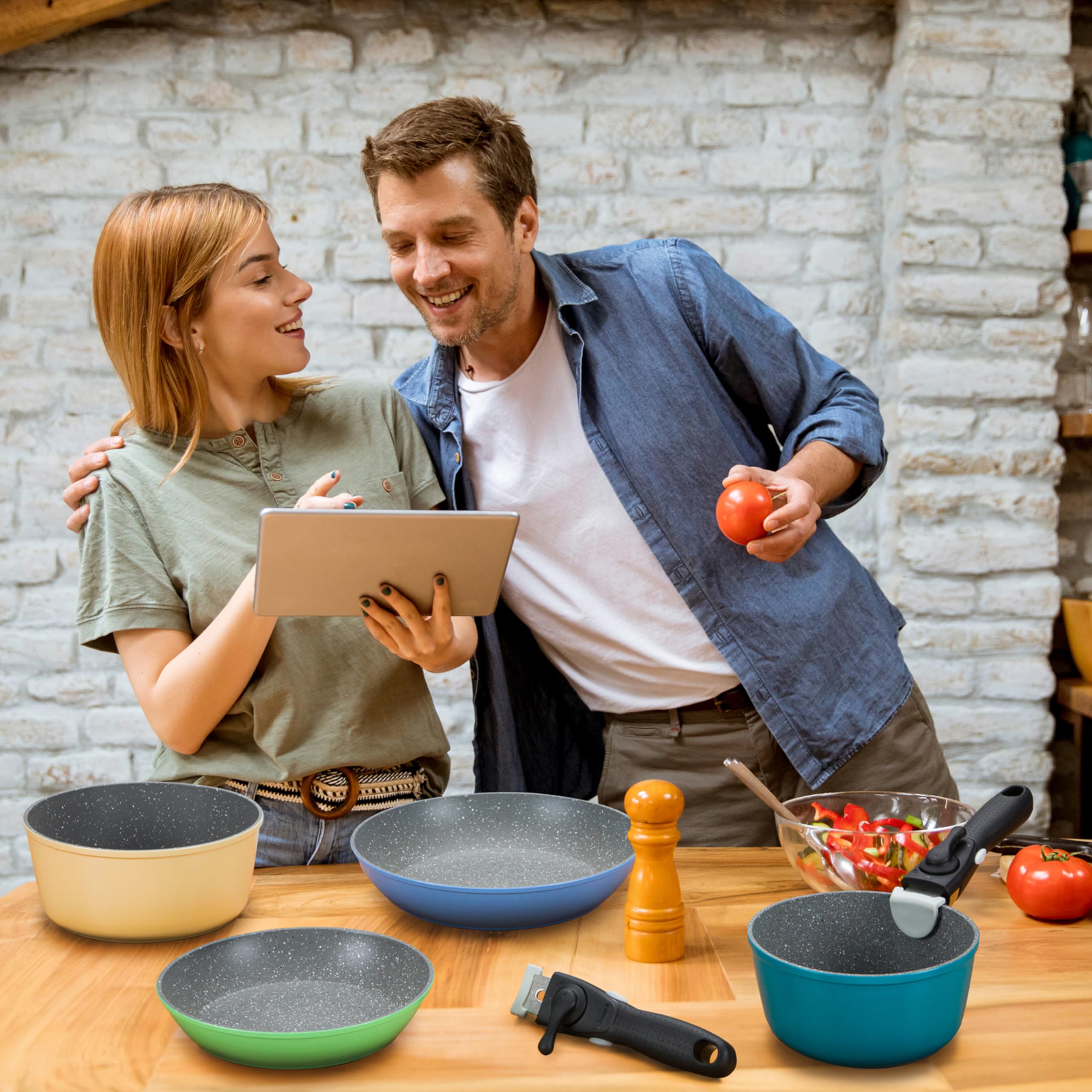 KASANOVA Set Pentole Induzione Young con Manico Staccabile, Batteria di Pentole e Padelle Antiaderente per Fornelli, Induzione e Forno, con 2 Padelle, 2 Pentole e 2 Manici Staccabili