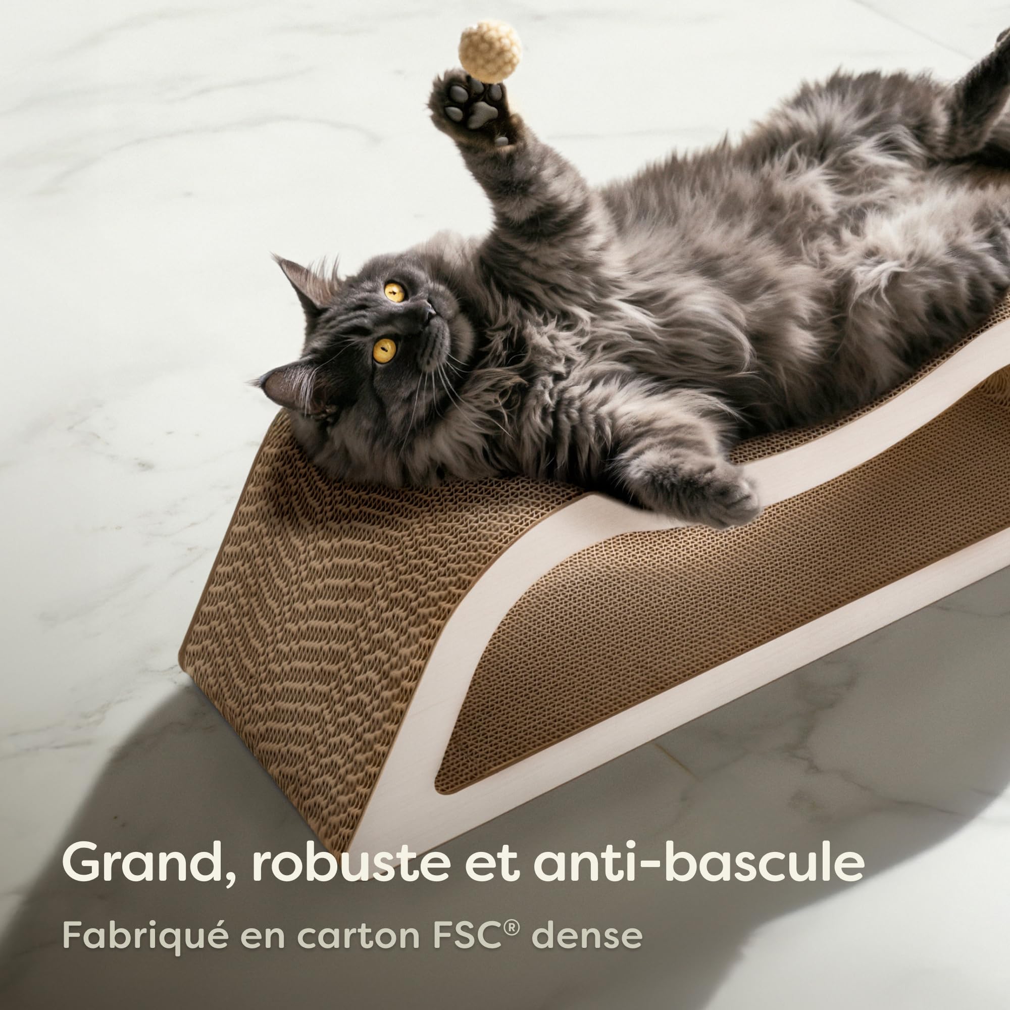 Knupis Griffoir Chat XXL 78 cm Blanc – 3 Pièces – Grattoir Chat en Carton | Tient jusqu'à 2 ans, matière très résistante, peu encombrant, protège canapé et meubles, motif nuage sobre