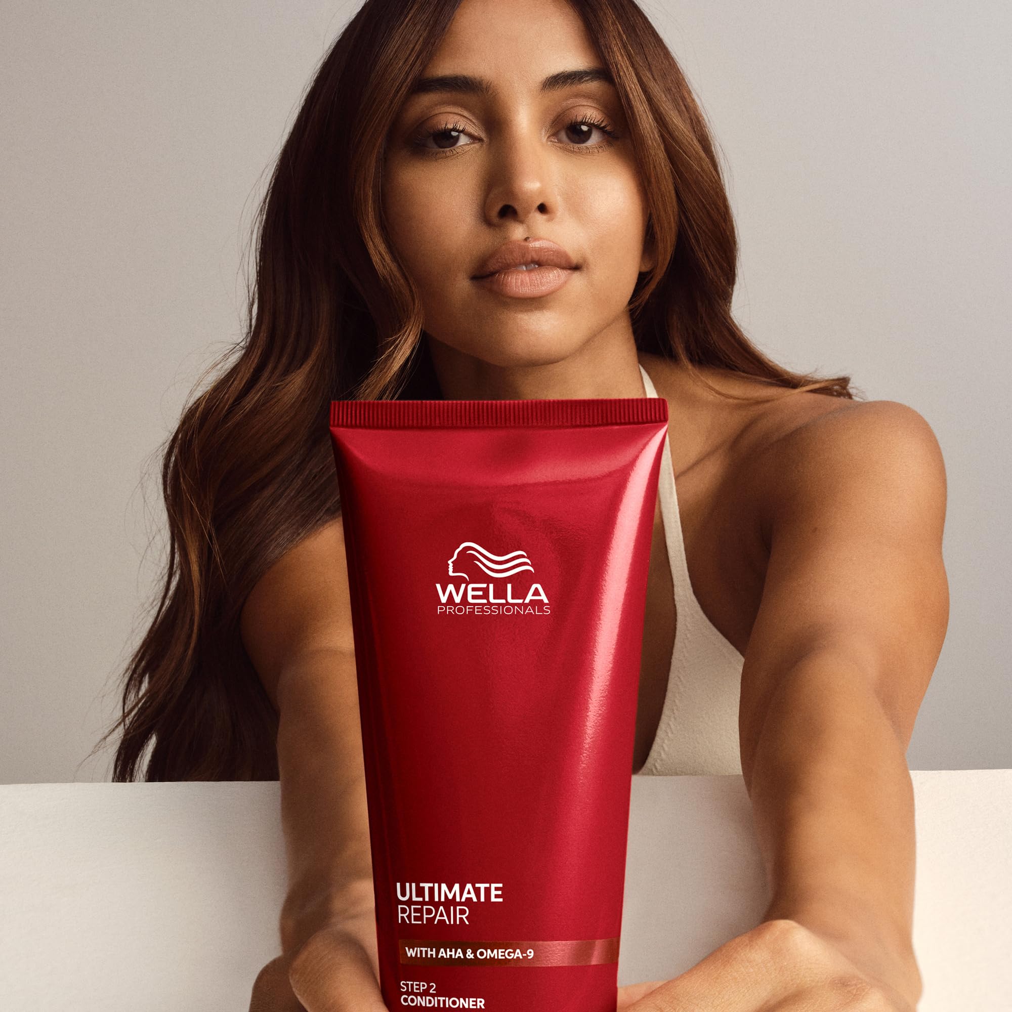 Wella Professionals ULTIMATE REPAIR Conditioner – Intensiv nährender Conditioner für geschädigtes Haar