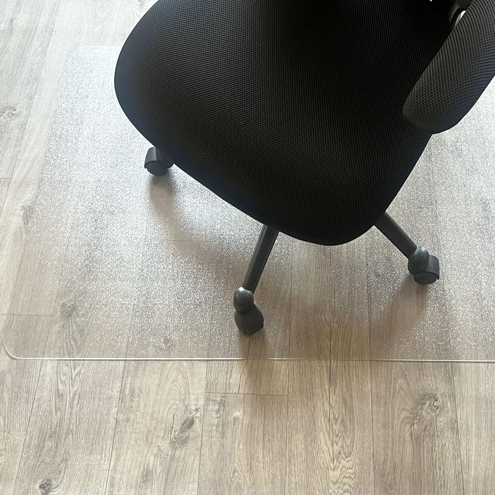 Marvelux Große Umweltfreundliche Bodenschutzmatte für Hartböden 116 x 150cm, Eco-Friendly Rechteckige Bürostuhlmatte aus Enhanced Polymer, Transparente Schreibtischstuhlunterlage für unter Bürostühle