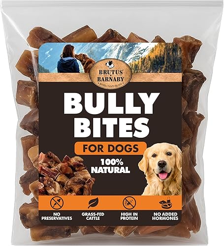 BRUTUS & BARNABY Bully Stick Bites - Bocadillos de palo de matón alimentados con pasto de bajo olor, totalmente naturales y sin granos (2 libras)