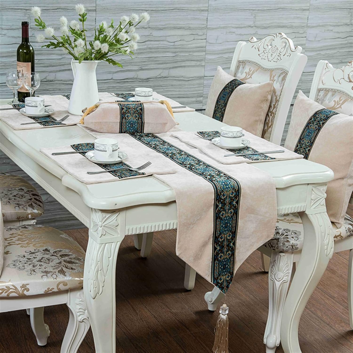 Amazon｜エレガントで豪華 Faux Velvet Table Runner Luxury Clashury Corduroy Table