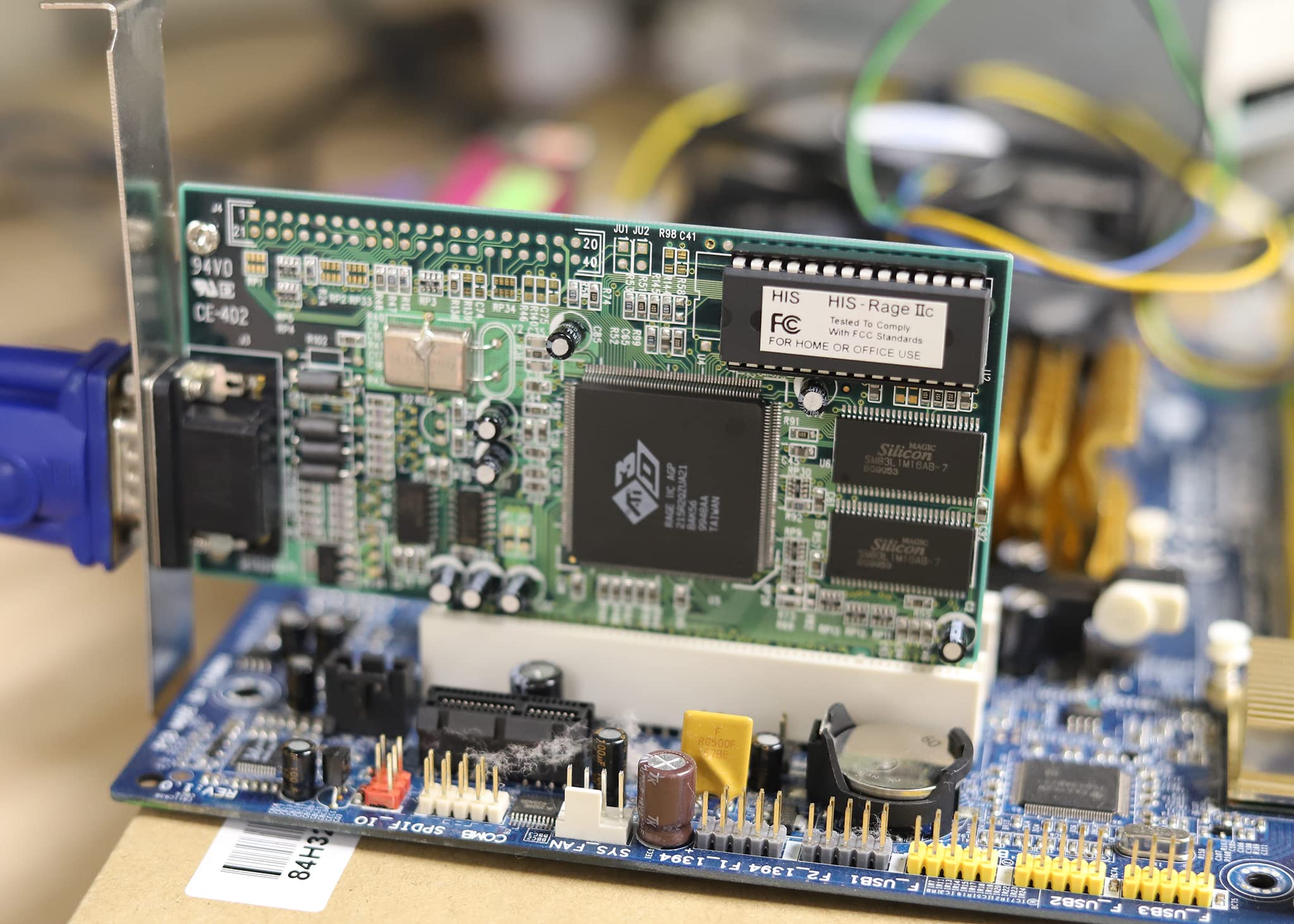 PCIビデオカード IO DATA GA-968V4/PCI GA-968V4/PCI グラフィックボード PC98＆DOS/V両方可 - メルカリ
