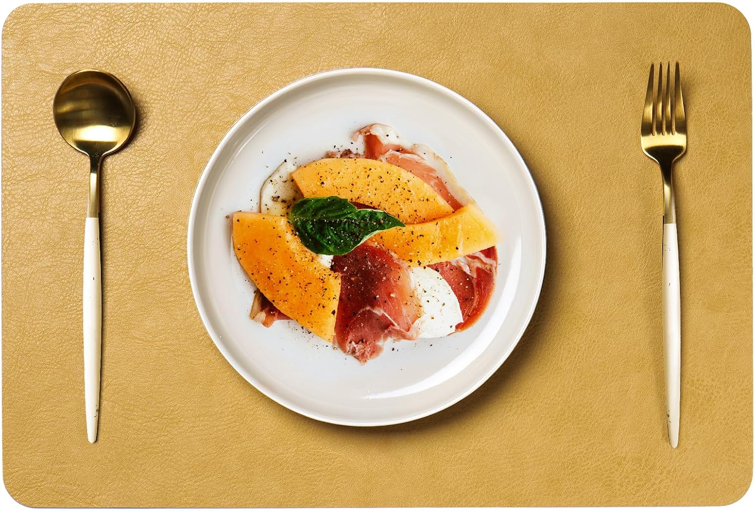 RENMTURE Faux Leather Dual-face and Dual Color Placemats Set of 4,with 4 Cup mat,Washable, for Kitchen Dining Table,Restaurant,Coffee Shop(Ginger Yellow/Tea Brown, Rectangle)