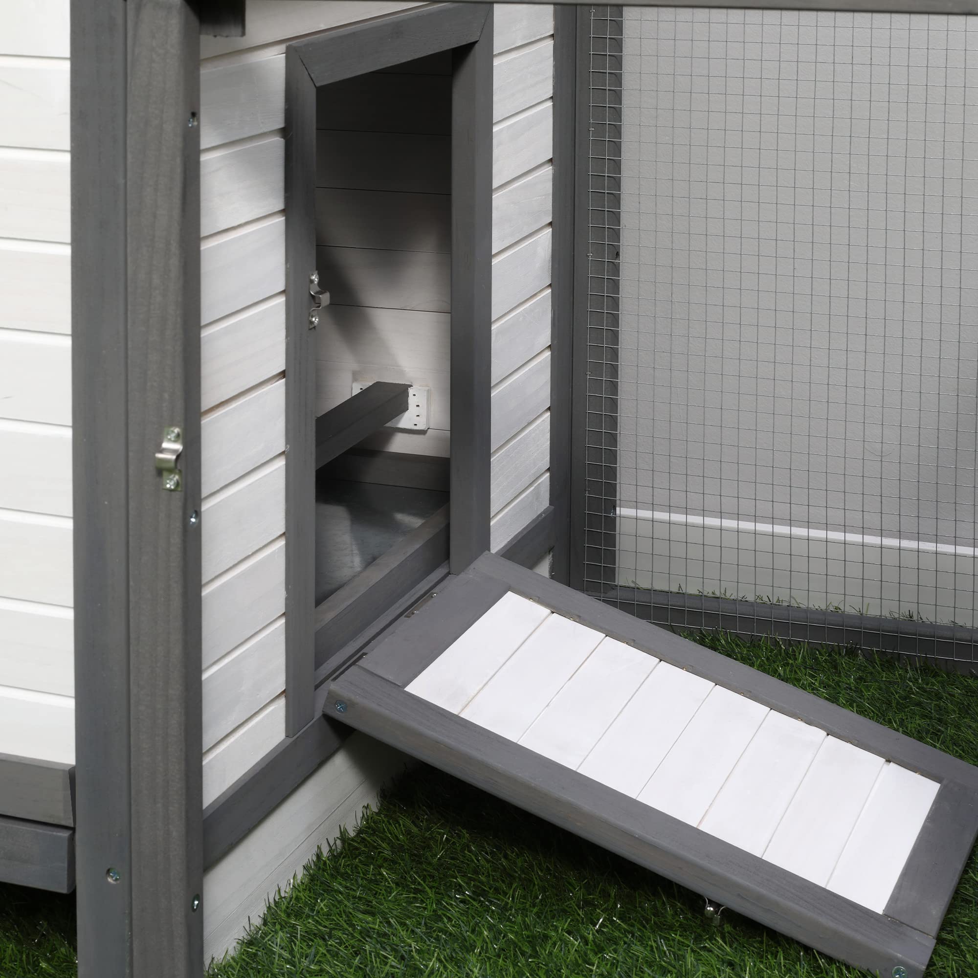 PawHut Poulailler Cottage Multi-équipement perchoir Rampe pondoir enclos tiroir à déjection 196L x 76l x 97H cm Bois Massif pin Gris Blanc