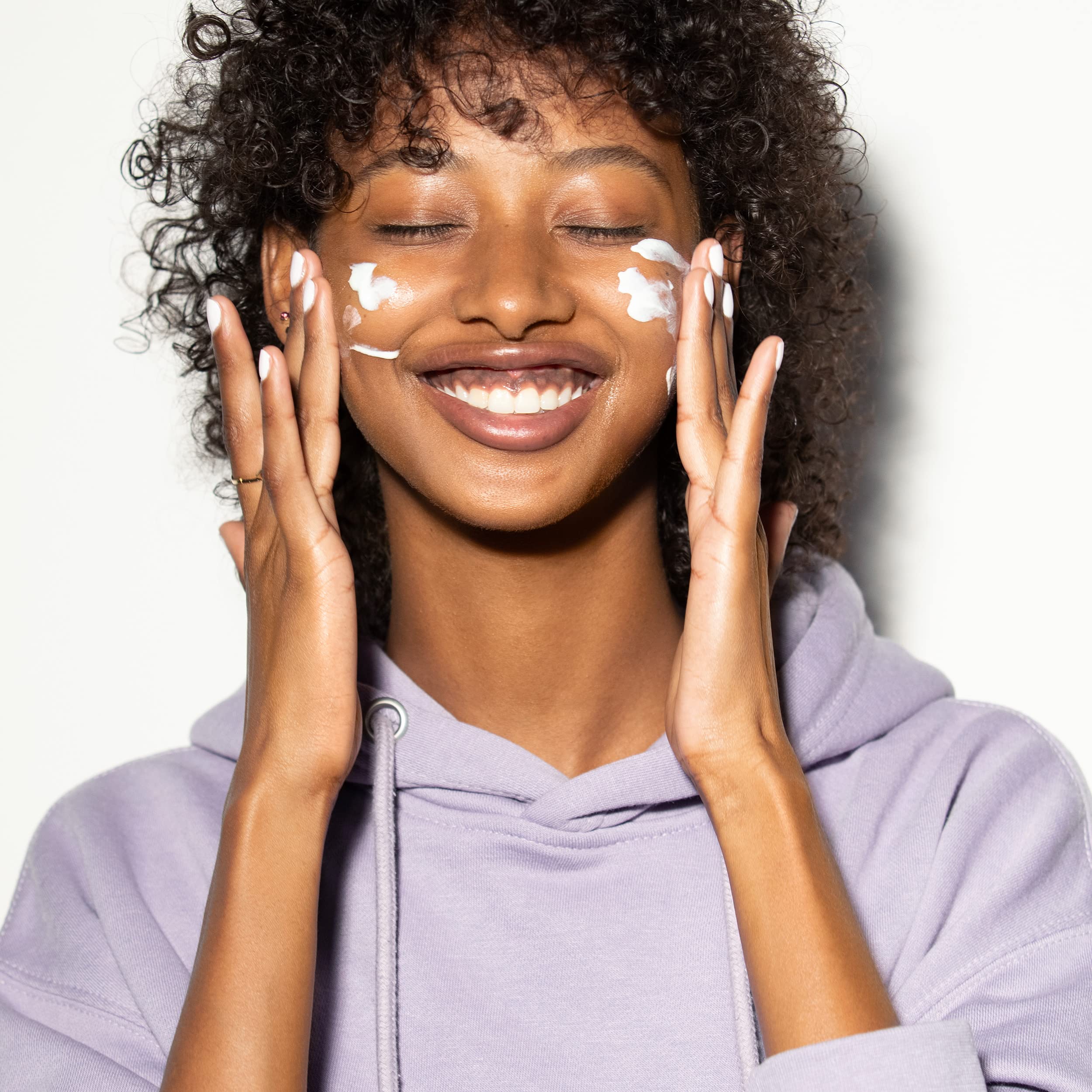 3INA MAKEUP -The Lip Therapist Balm + The Every Single Day SPF50 + The Fixing Spray - urrocacao Labbra con Vitamina C + Protezione Solare + Spray Fissante Trucco Idratante - Vegan - Cruelty Free
