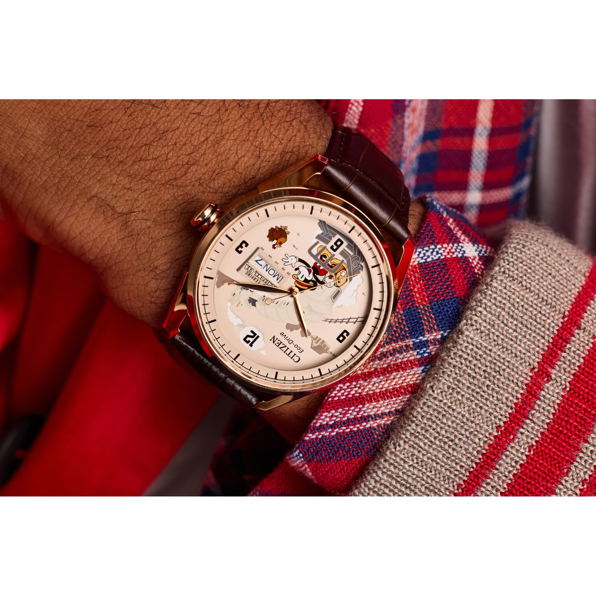 CITIZEN Uomo Eco-Drive Mickey Mouse 42mm Acciaio Inox AW0088-04W