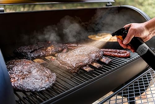 Miniatura 10 de Oklahoma Joe's® Botella de spray 2 en 1 e inyector de adobo, negro - 6285584R06