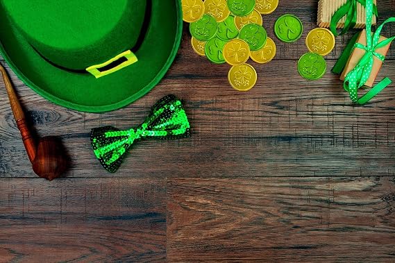 The Dreidel Company St. Patrick's Shamrock 50-Pack Plastic Coins, Green and Gold Educational & Classroom Learning Activities Party Favor - (Pack of 50)