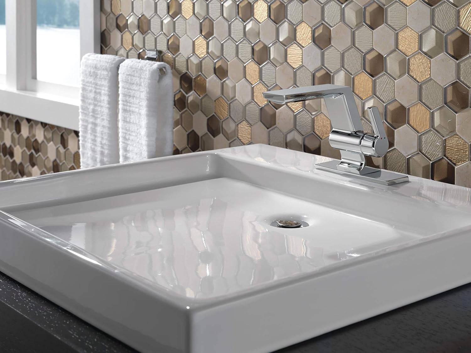 Authentic Crazy Deals Delta Faucet 599-MPU-DST Pivotal Single Handle Lavatory Faucet, Chrome