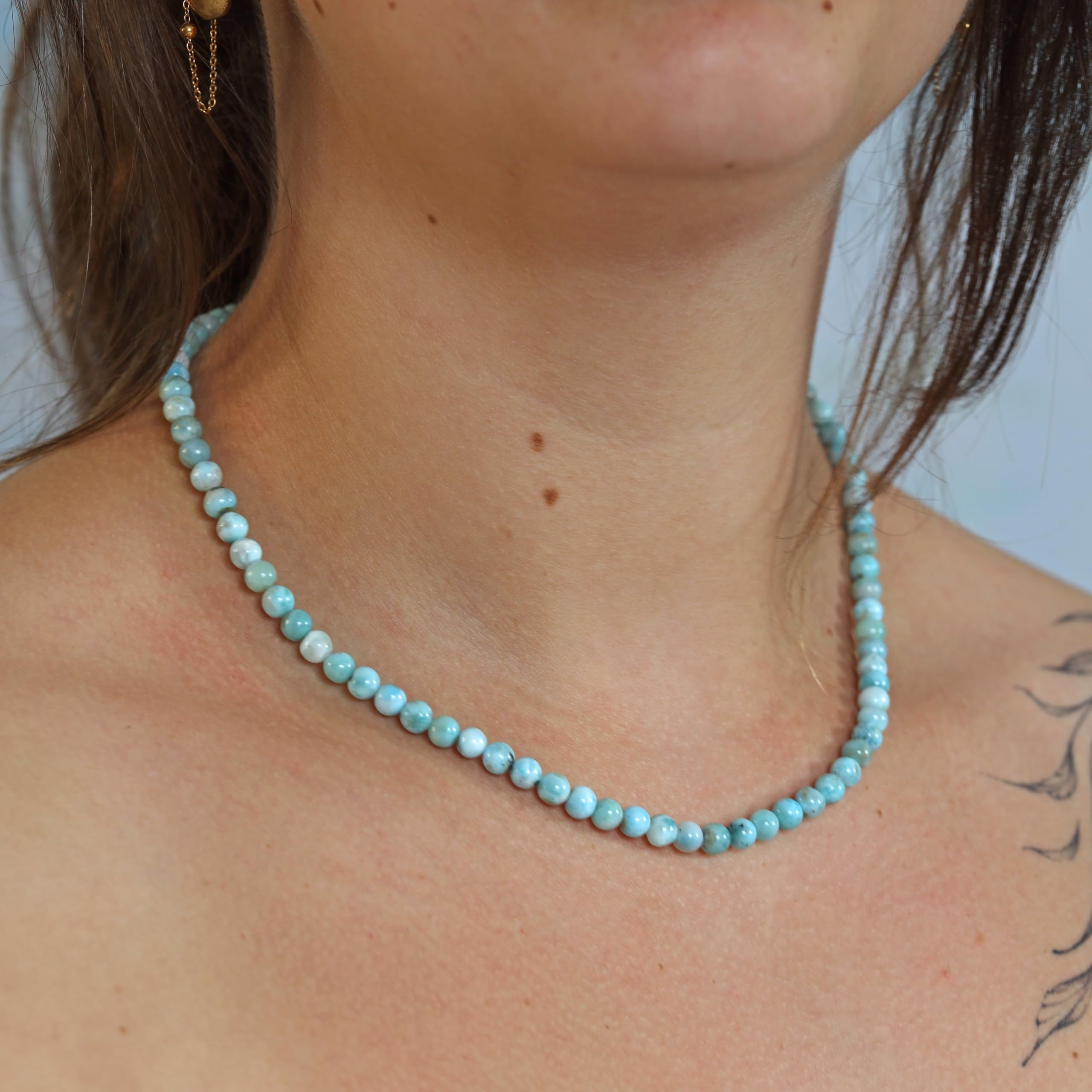 Larimar Kugelkette 6 mm Perlen 45 cm Kette Edelstein Heilstein Silber Damen | Inkl. Edelsteinkarte | 925er Silber-Karabinerverschluss | Ideal als Geschenk