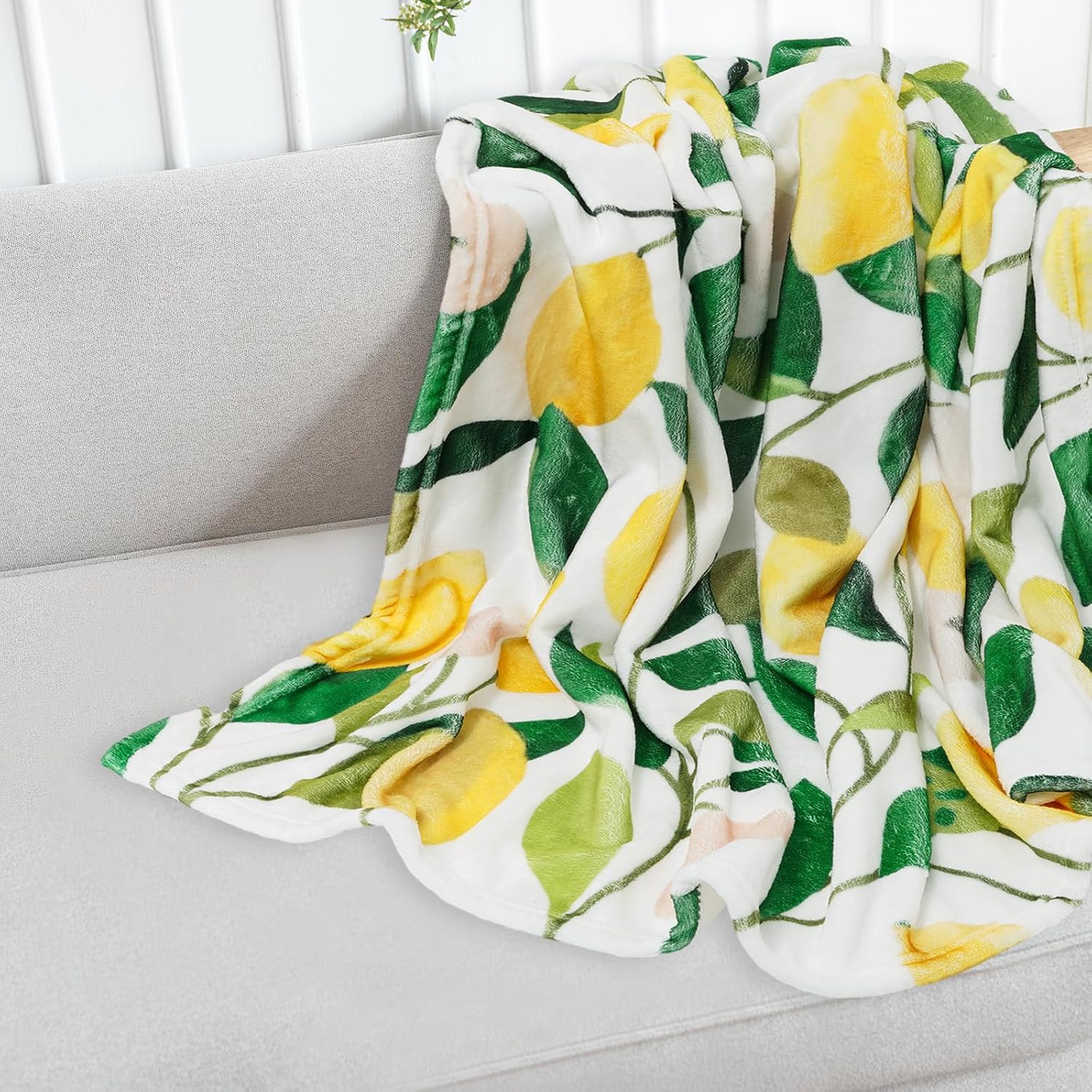 JarThenaAMCS Lemon Fuzzy Blanket 60 x 50 Inch Yellow Lemon Green Leaves Throw Blanket Spring Summer Soft Warm Flannel Blankets for Home Chair Sofa Couch