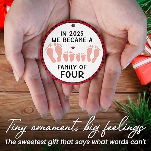 Miniatura 5 de OASSIE Familia de 4 adornos de Navidad 2024  Segundo bebé de Navidad, recién nacido, regalos para niños, hermano mayor, hermana mayor, ideas de