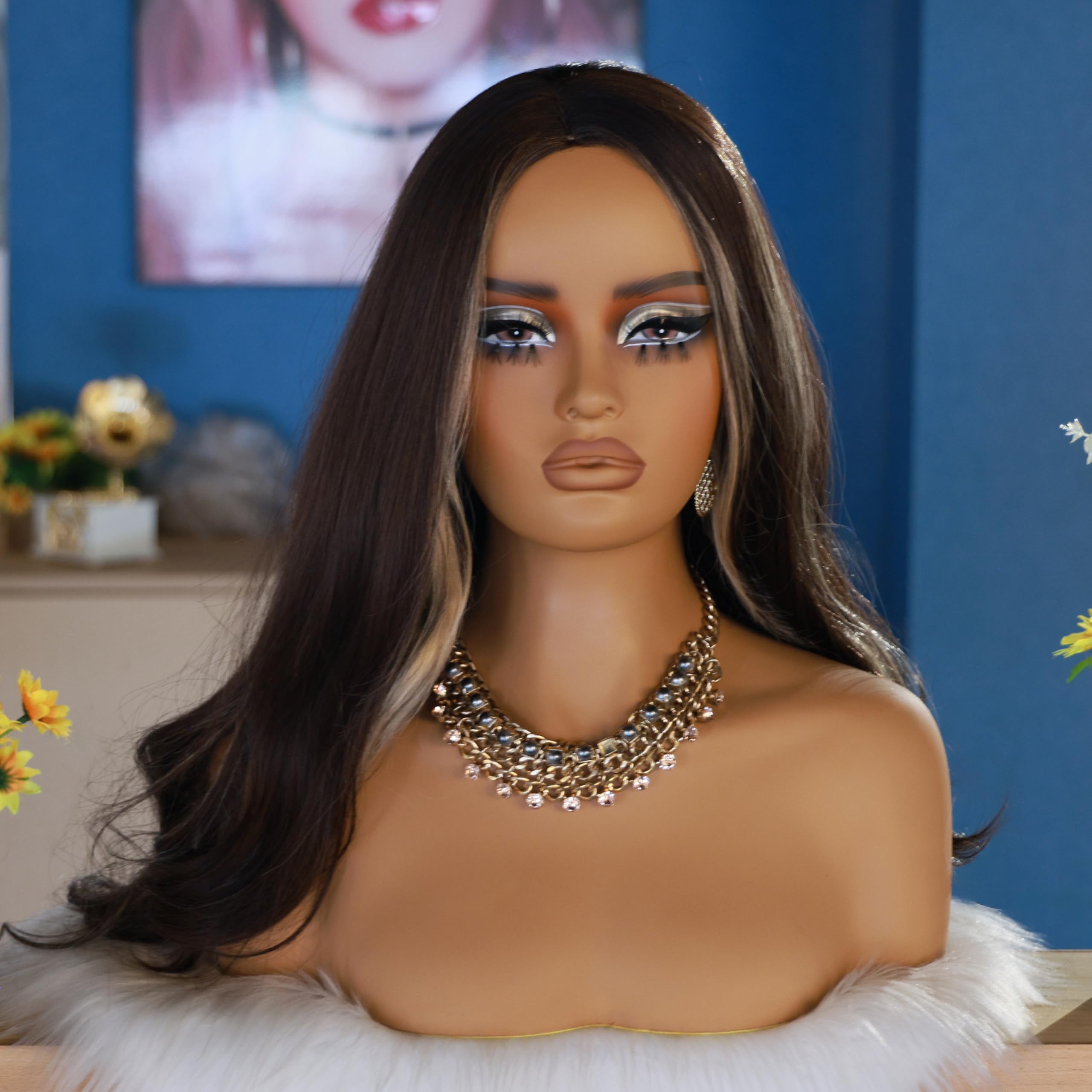 CHUOZI Mannequin Head with Shoulders Realistic Manikin with Freckles for Display and Styling for Wigs, Jewelry, and Clothing