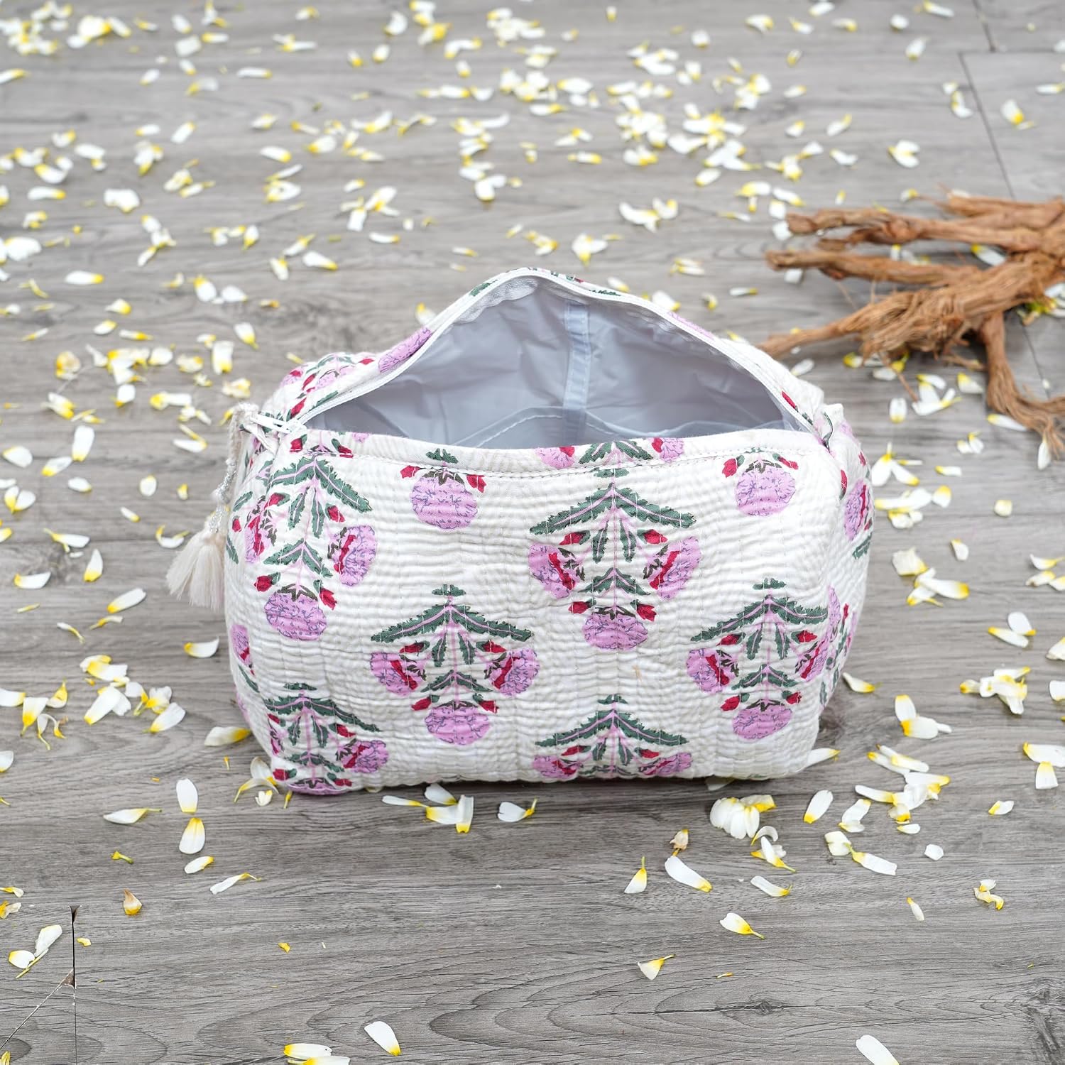 INDACORIFY Quilted Cosmetic Bags Set, Set of 3 Makeup Bags, Quilted Toiletry Bags, Floral Block Printed Bags, Indian Purse For Women's