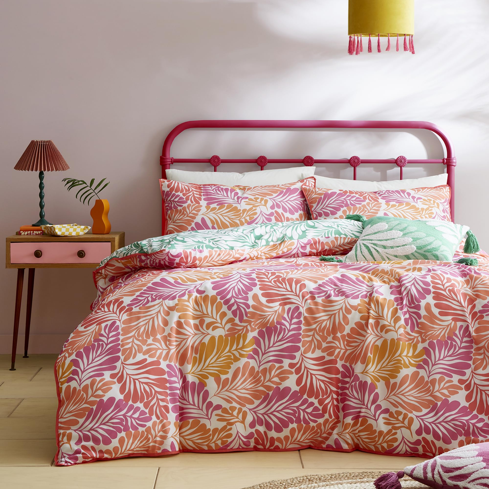 Appletree, Pink Tropical Leaf Duvet Cover, Single Bedding Size (140 x 200cm), 100% Cotton, Reversible 2 Colours, 1 Pillowcase - Image 3