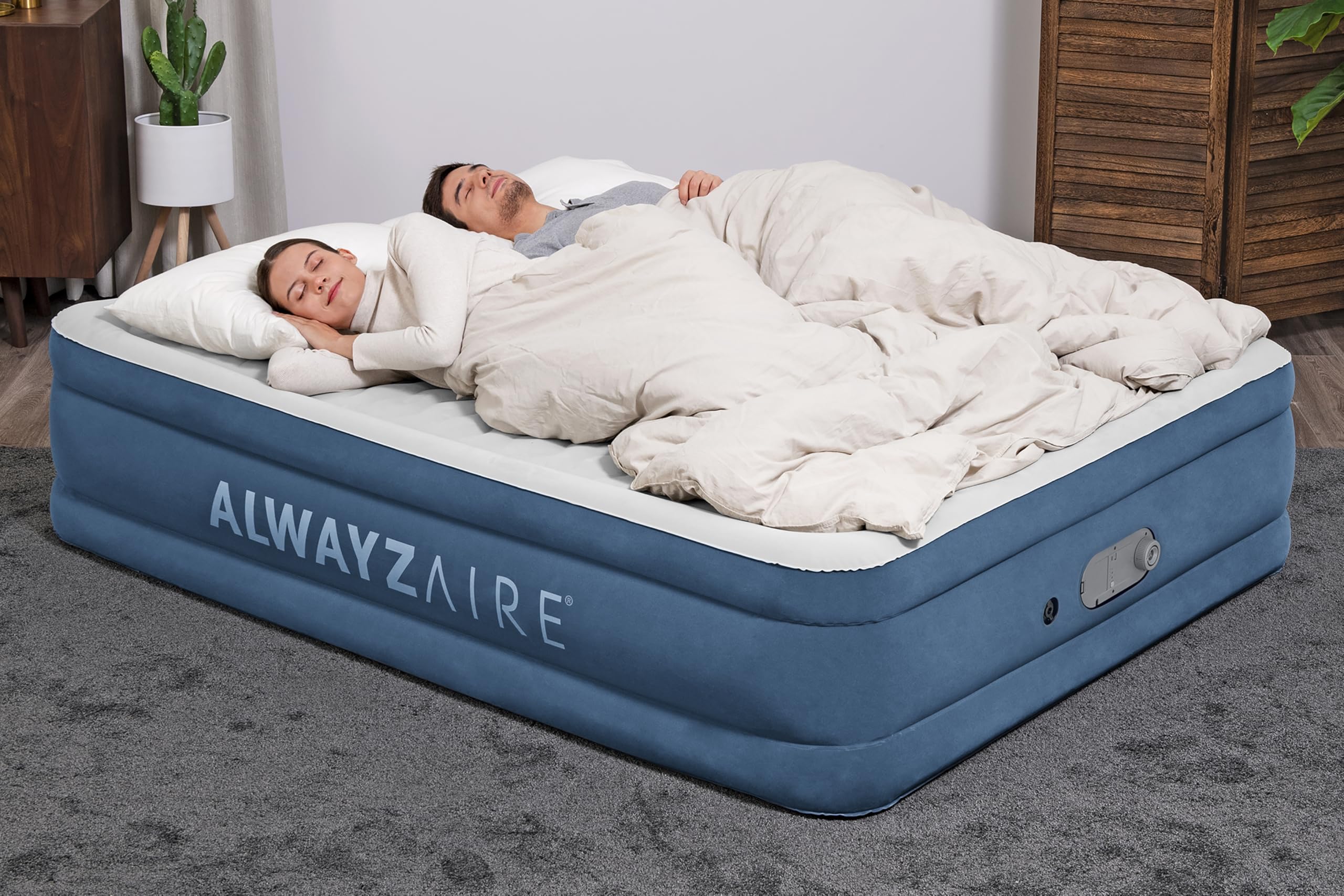 Bestway AlwayzAire Doppelluftbett mit integrierter Doppelpumpe, 203 x 152 x 46 cm, 2 Personen, bis 300 kg, flüsterleise zweite Pumpe, USB-Anschlüsse, strapazierfähiges Vinyl, Tasche, Reparaturflicken