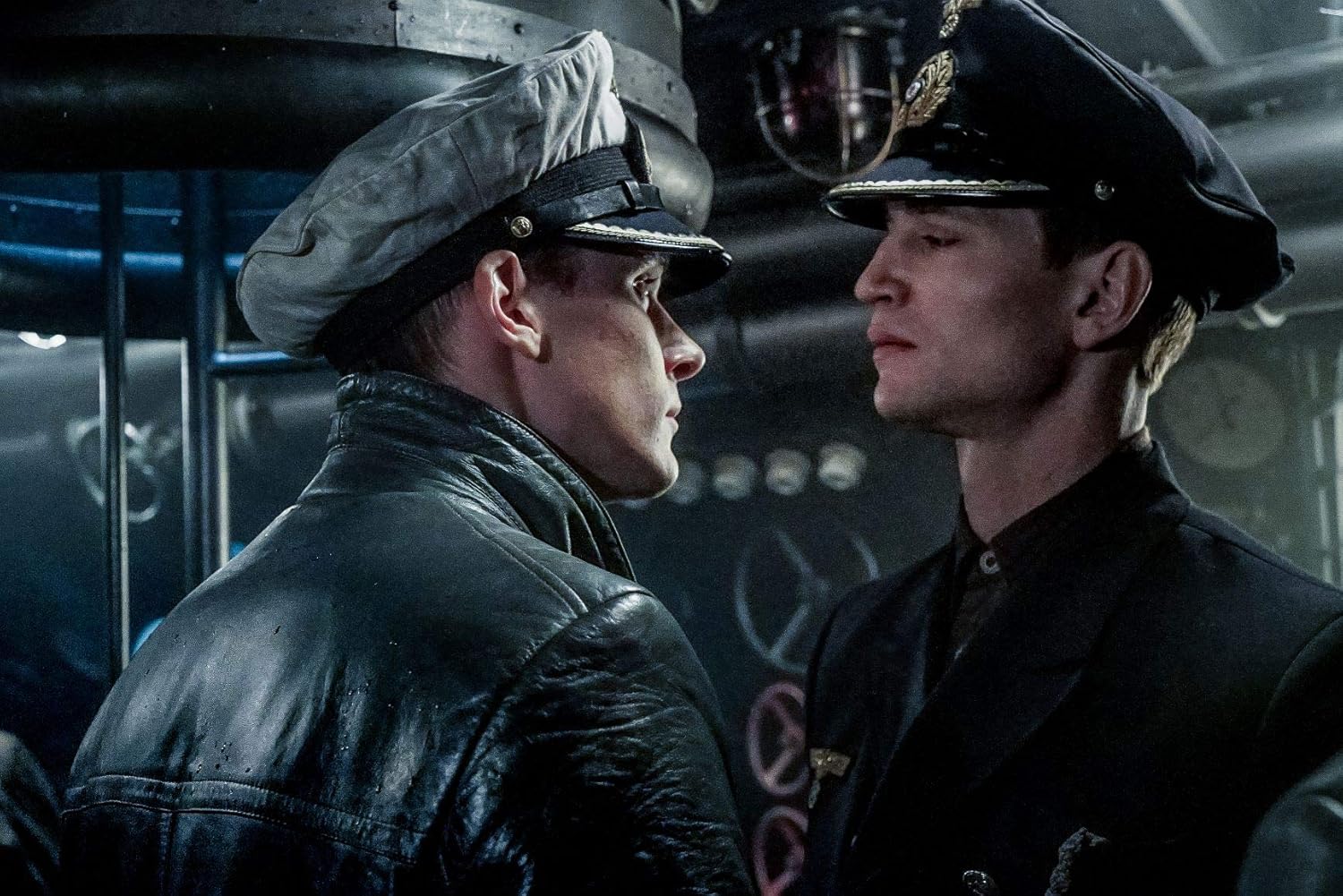 Подводная лодка das boot 1981. Das boot. Фильм das boot 1981. Юрген прохнов 1981. Фильм das boot 1981.