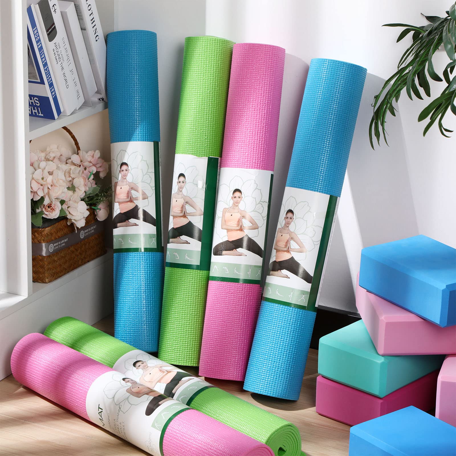 12 alfombrillas de yoga a granel de 68 x 24 x 0.12 pulgadas, alfombrillas de ejercicio antideslizantes para mujeres y hombres, entrenamiento en casa, gimnasio, yoga (verde, rosa, azul claro)