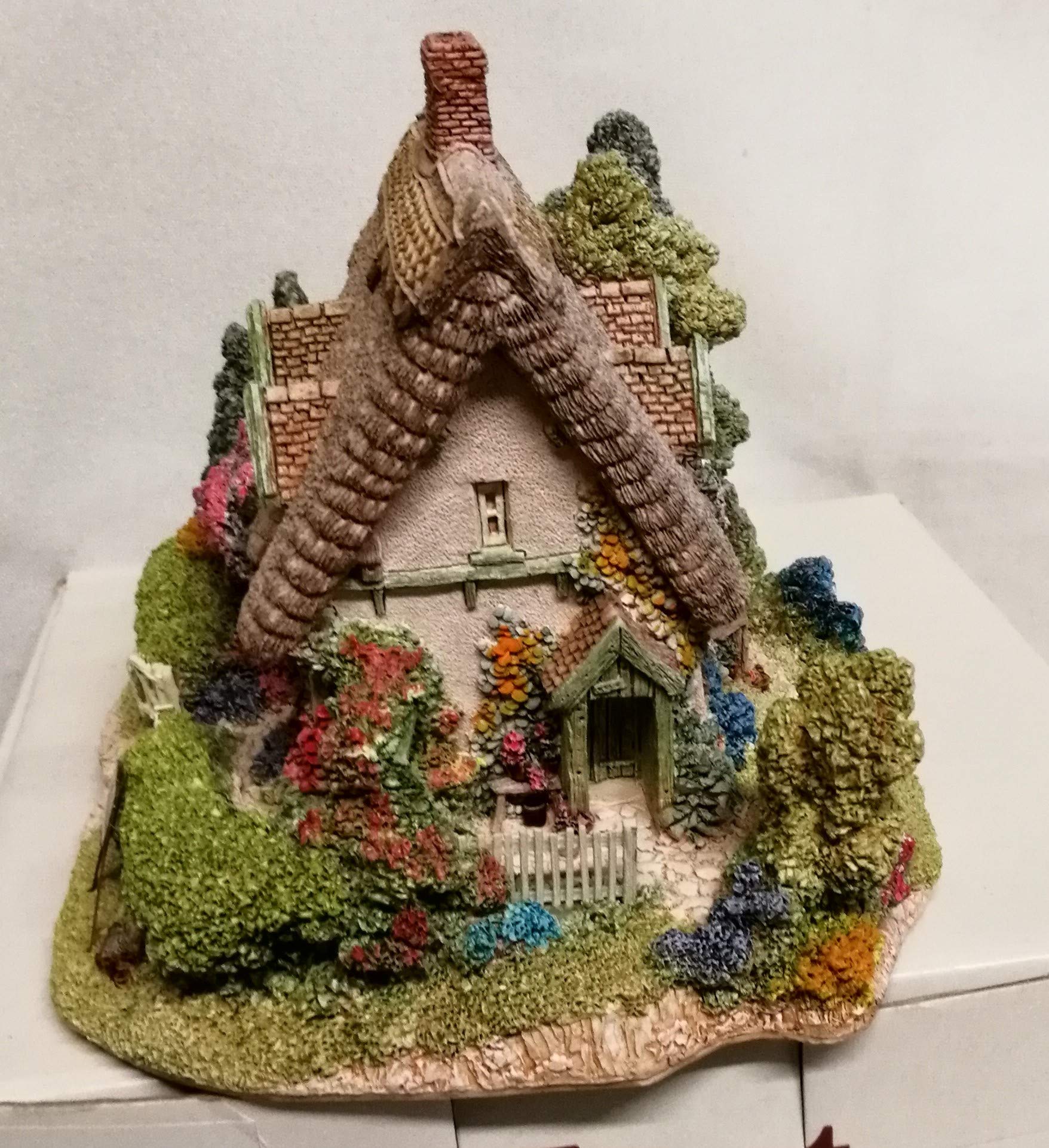 Lilliput Lane COTMAN COTTAGE : Amazon.co.uk: Home & Kitchen