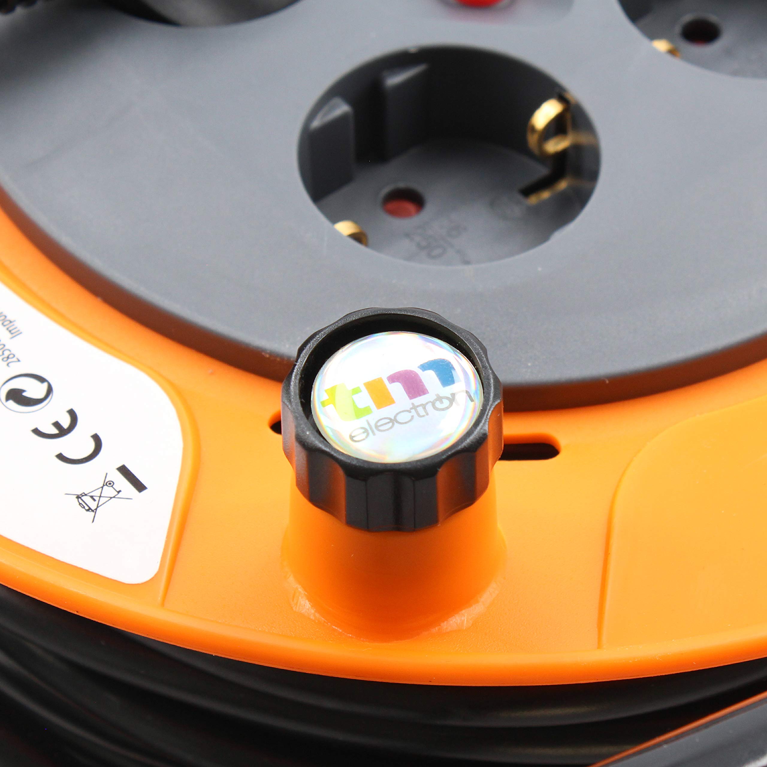 TM Electron TMUAD225 - Cable de alimentación en Bobina Enrollable de 25 Metros con 4 Tomas, Color Naranja