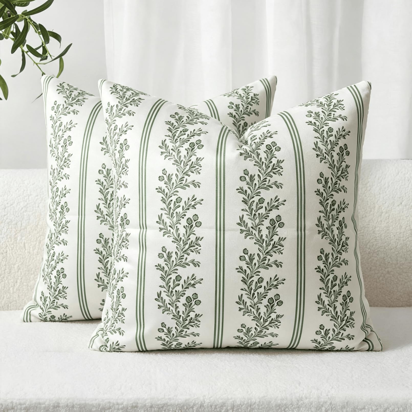 OYIMUA Velvet Cushion Covers 45x45cm Sage Green Set of 2