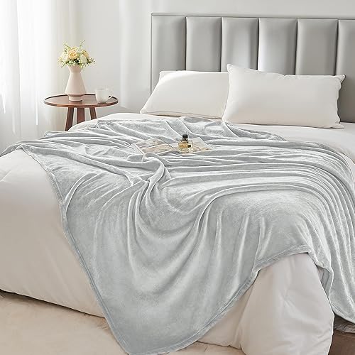 Miniatura 527 de BEDELITE Fleece Blanket White Throw Blanket for Couch & Bed, Luxury Plush Cozy Fuzzy Blanket 50" x 60", Super Soft Warm Lightweight Throw Blanket