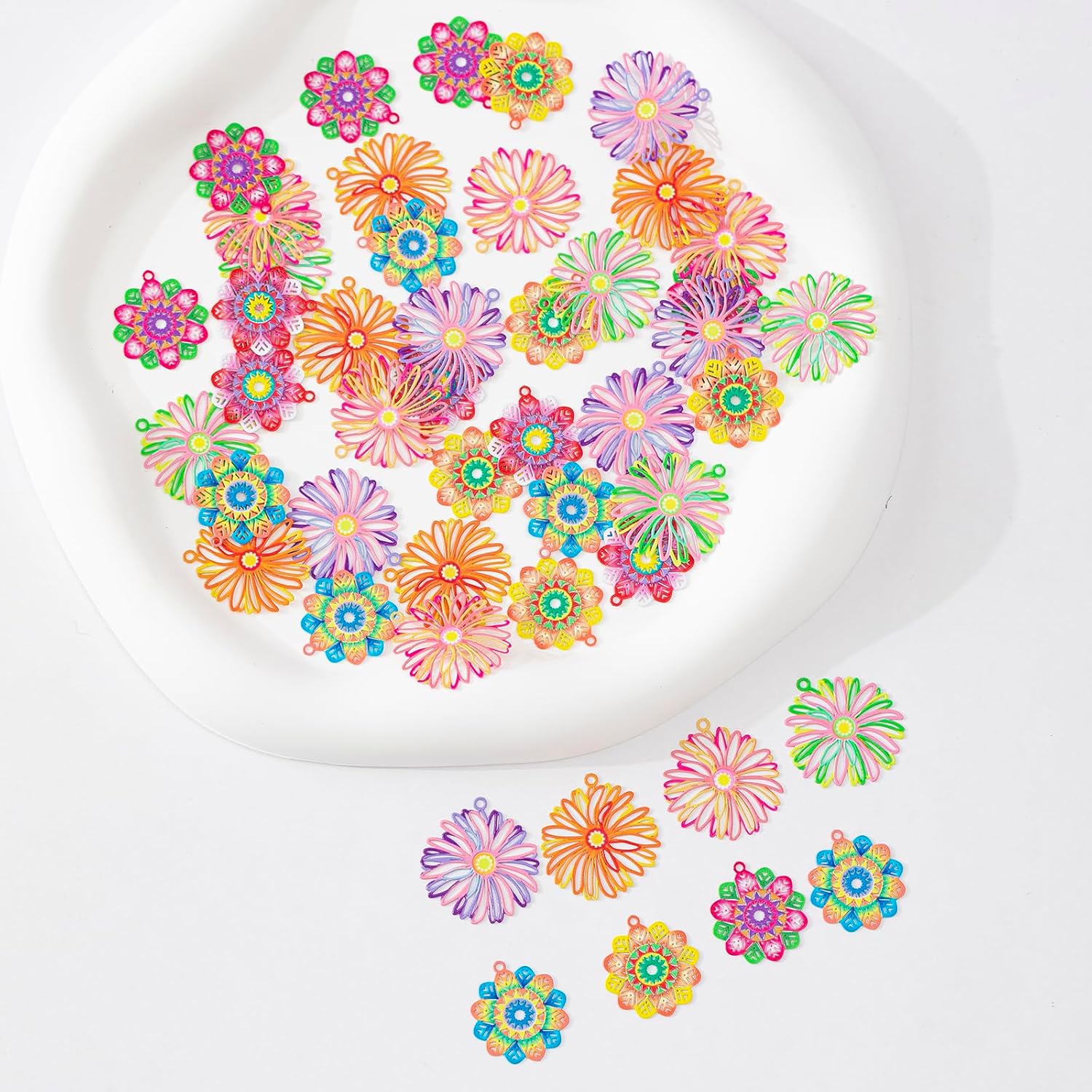 Hollow Flower Charms Multicolor Daisy Filigree Pendants for DIY Earrings Necklaces Bookmarks Hanging Décor Phone Case Décor Accessories - Image 3