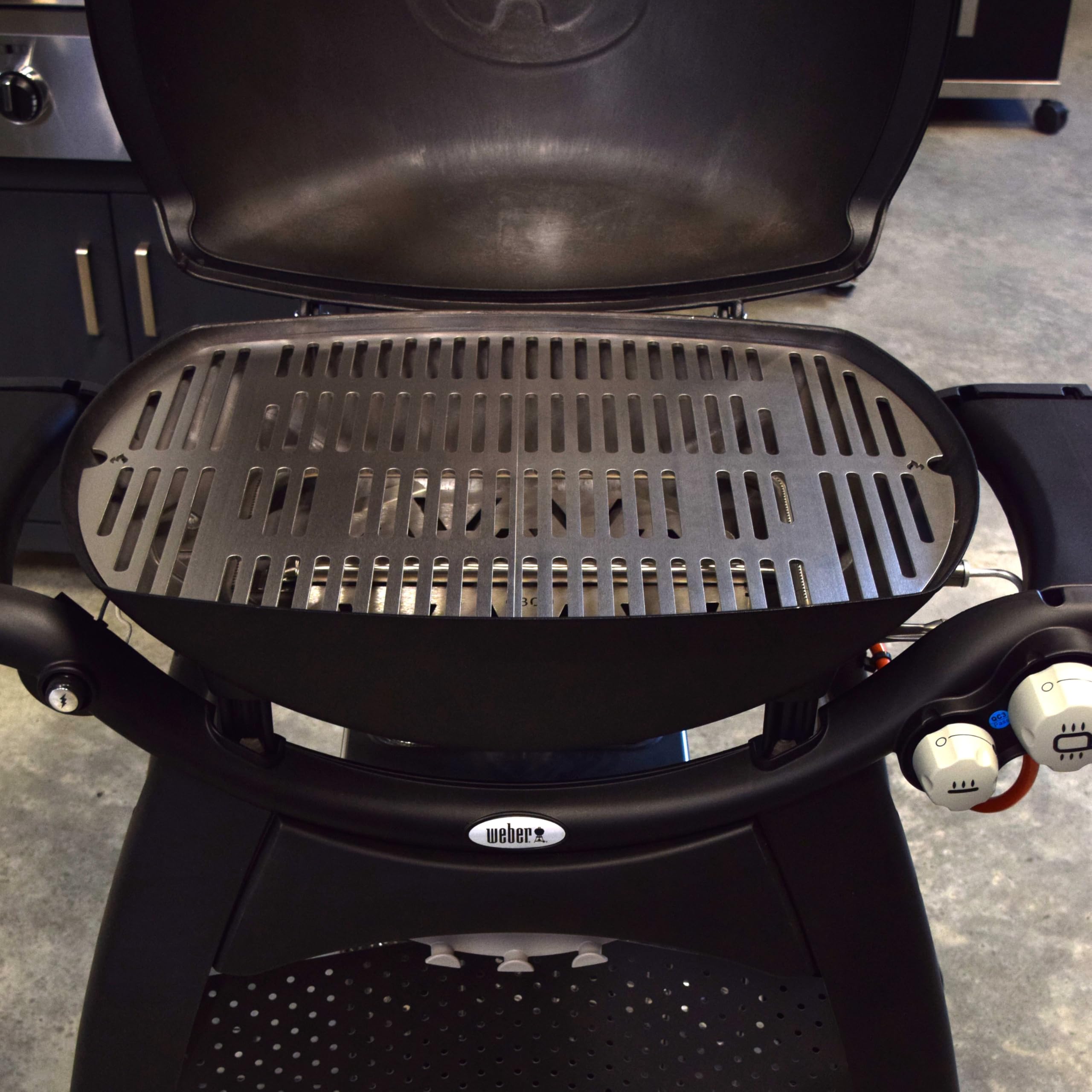 Grillrost.com Das Original Edelstahl INOX Grillroste für die Weber Q300/3000 Baureihe | spülmaschinenfest - Set aus 2 Hälften
