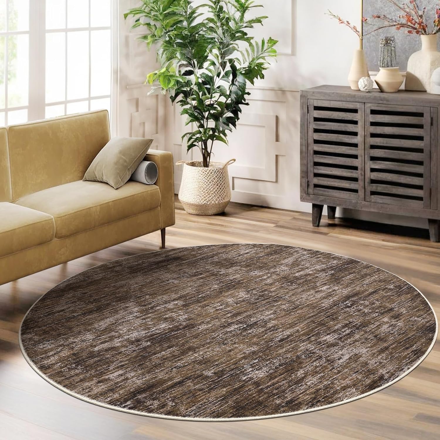 GarveeHome Round Rugs 4ft Area Rugs for Living Room Machine Washable Area Rugs Modern Solid Color Non Slip Non Shedding Carpet for Bedroom Dining Room Home Office, Brown