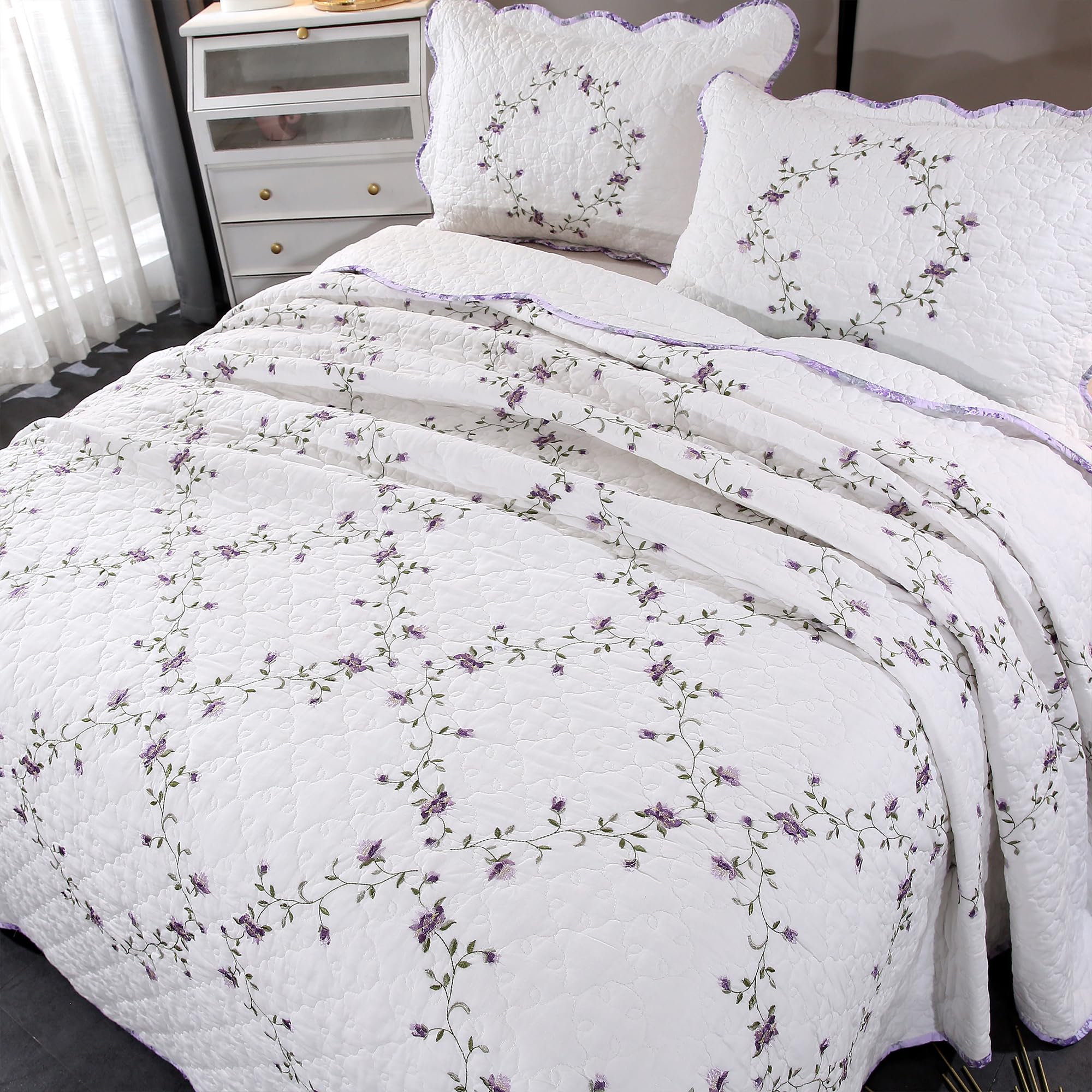 Quilt Set Purple Floral 3D Embroidery Pattern 3 PCS 100% Cotton Reversible Quilted Embroidered Decorative Bedspreads Coverlet Set, Lightweight &Soft