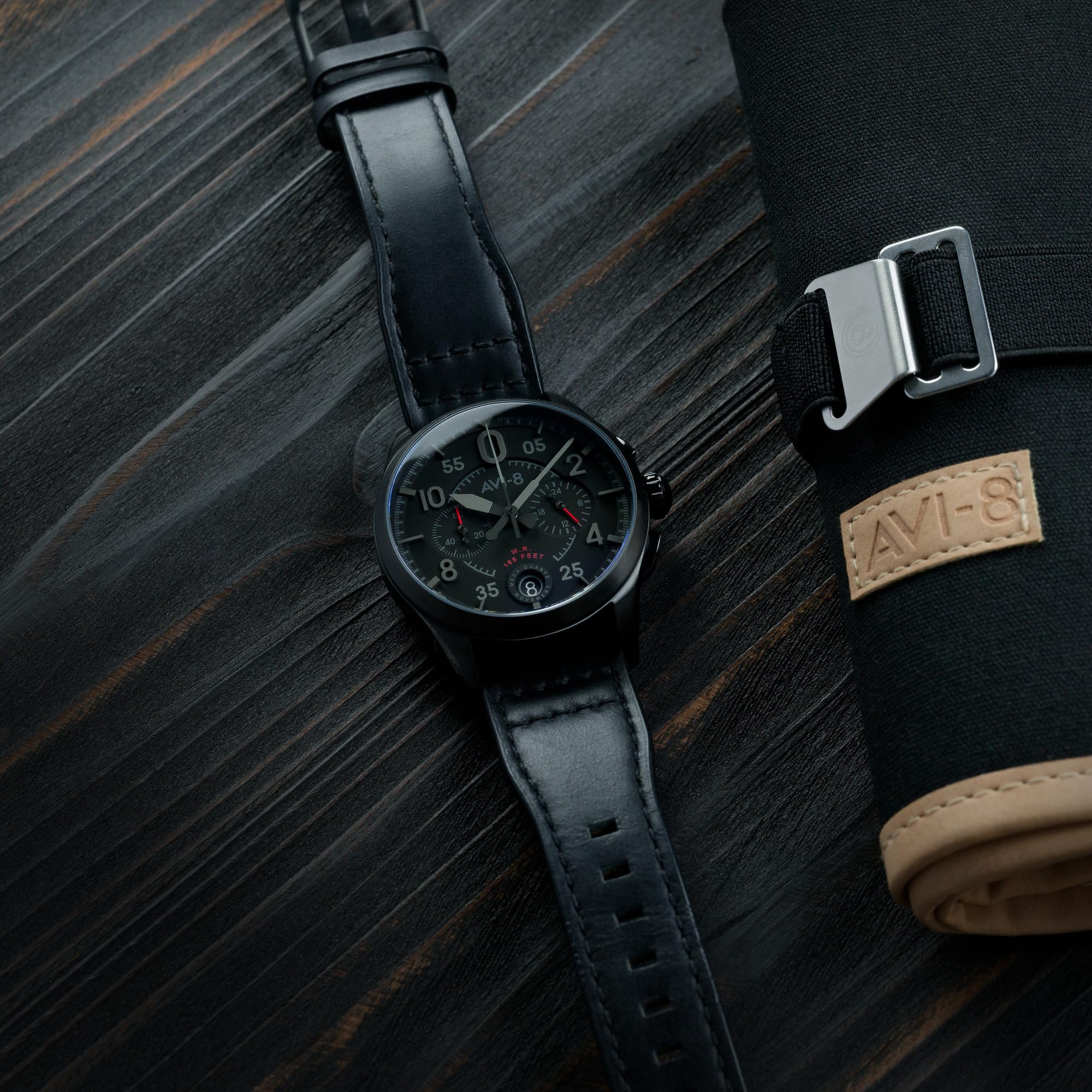 AVI-8 Spitfire Lock Herren 42 mm Chronograph Japanisches Quarz Pilotenuhr mit Lederband AV-4089