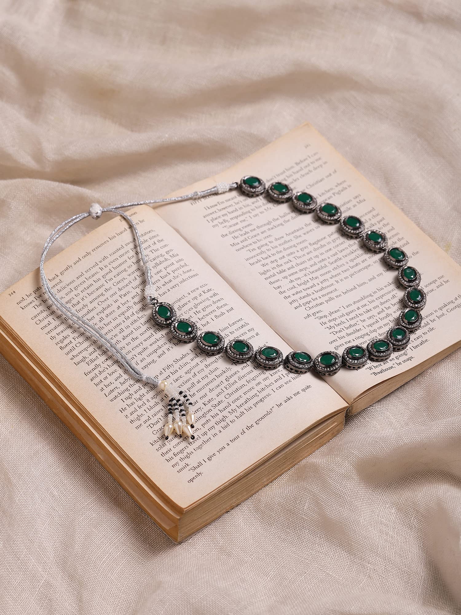 Ruby Raang Collana Kundan artificiale in metallo misto da donna, set di gioielli tradizionali per donne (verde)