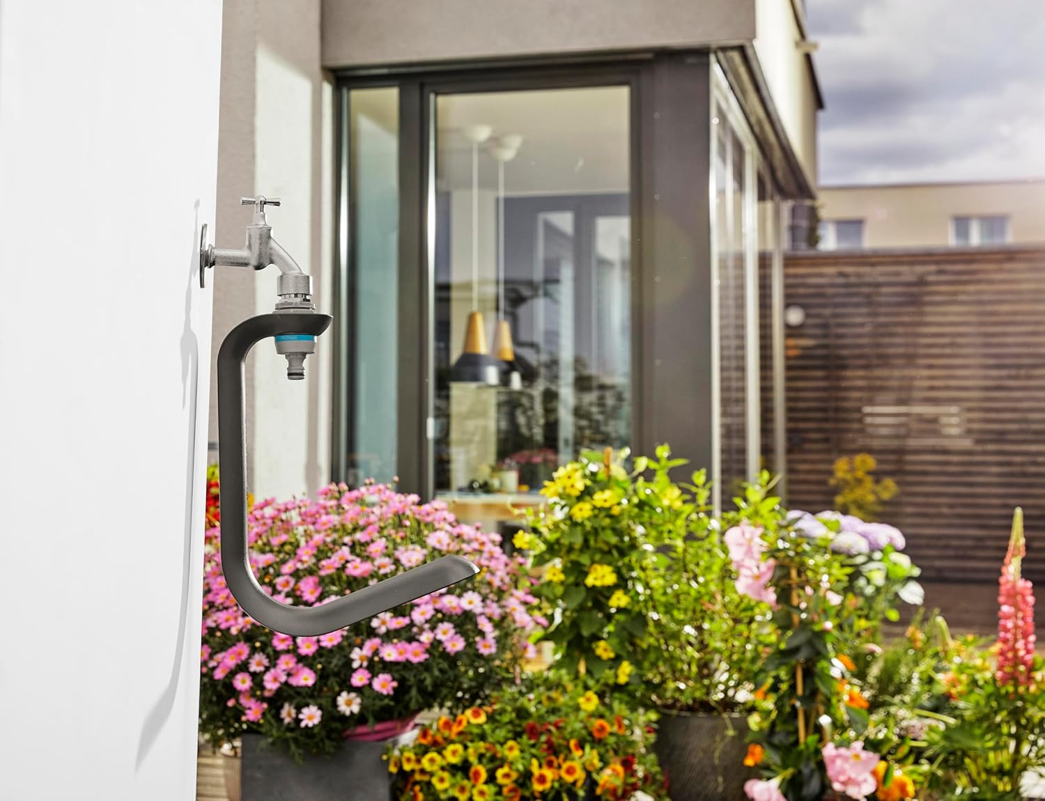 Gardena Liano TapFix Hose Storage Holder: for Storing a Liano Hose up to 20 m Long, Installed Without Screws, UV and Frost-Resistant, Compatible with G 1, G 3/4 and G ½ inch Threads (18590-20)